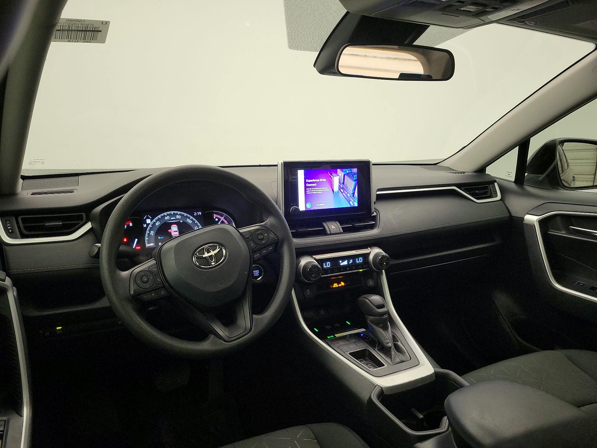 Thumbnail: 2024 Toyota RAV4 - 9