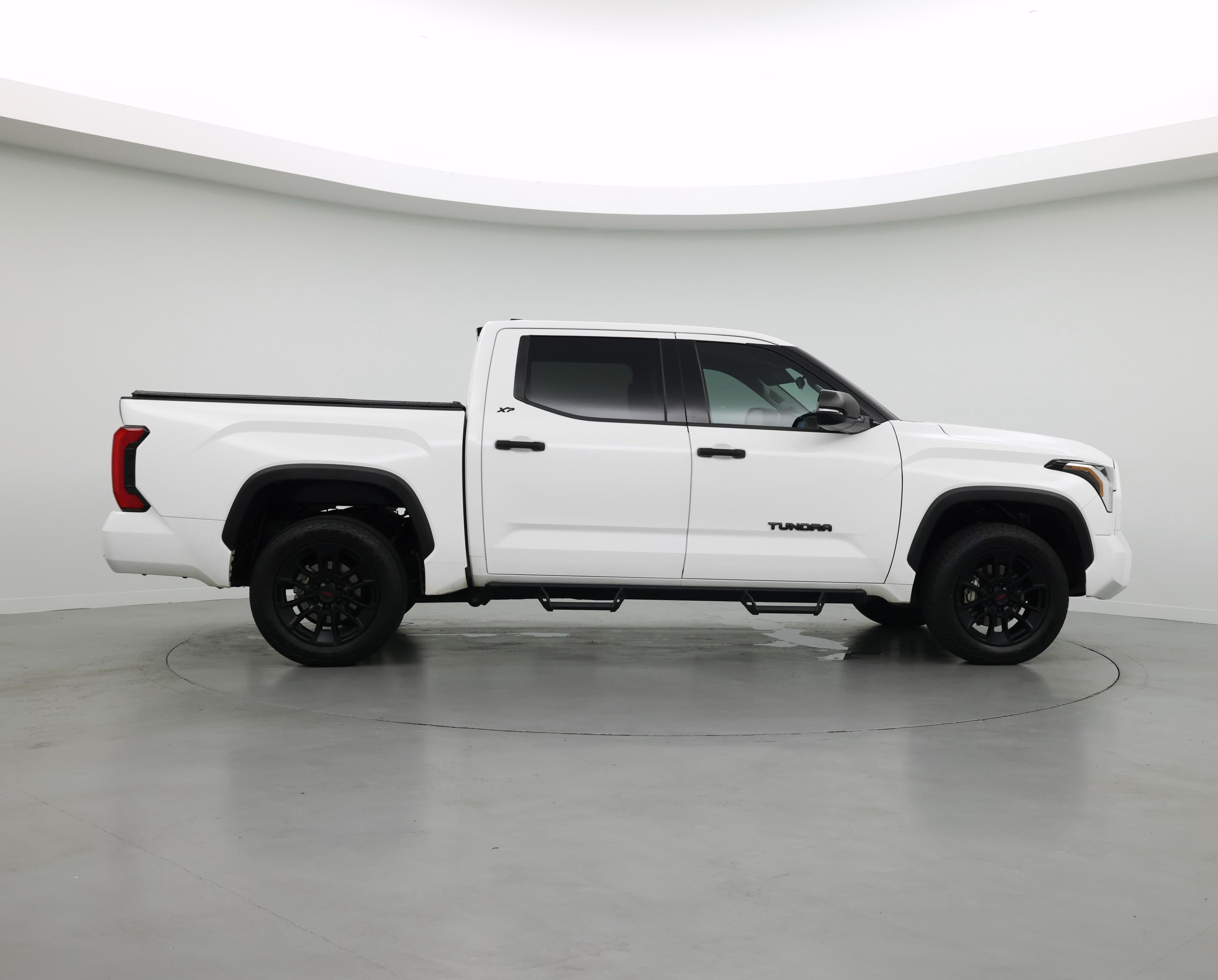 Thumbnail: 2023 Toyota Tundra - 7