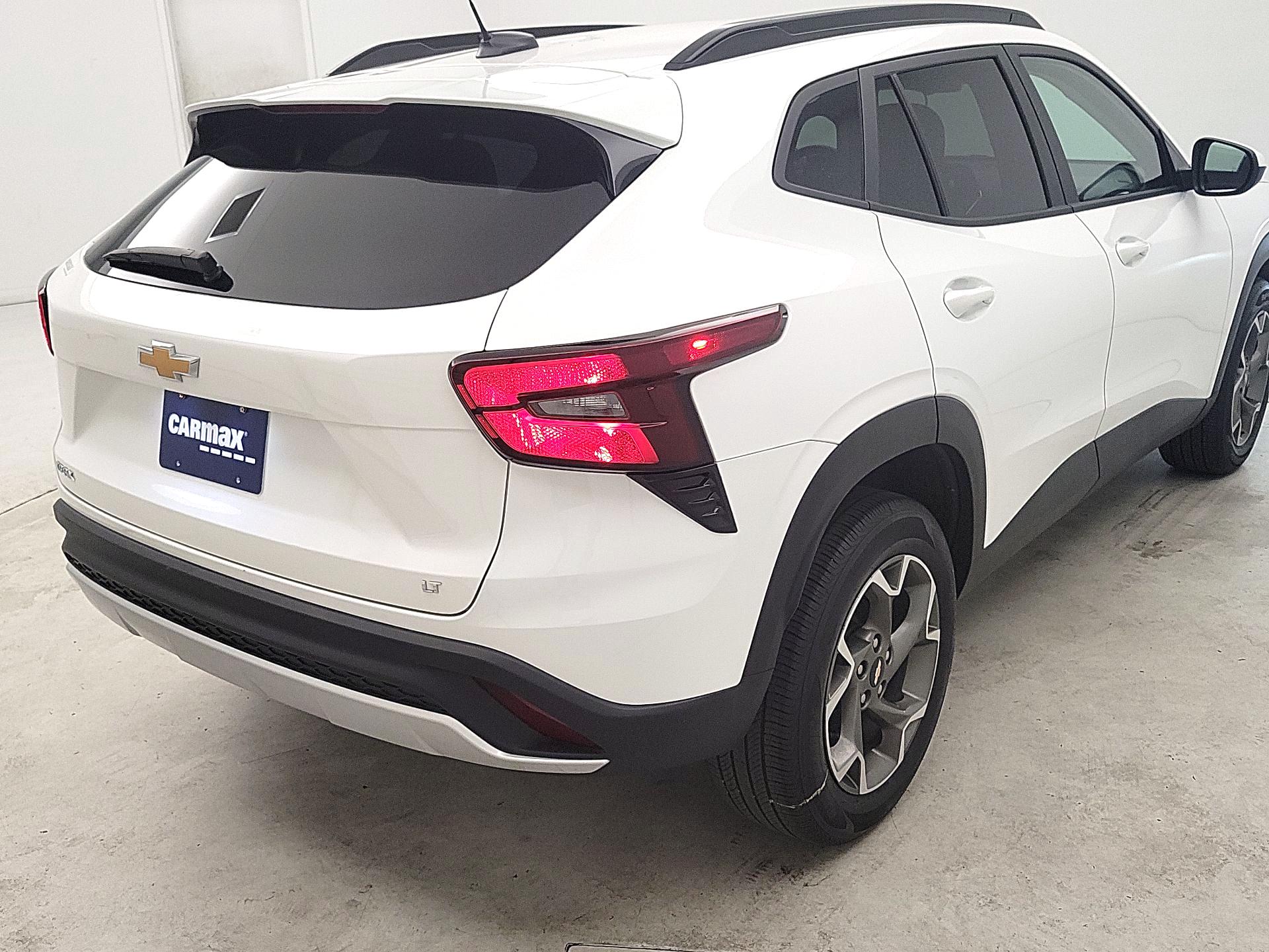Thumbnail: 2025 Chevrolet Trax - 5