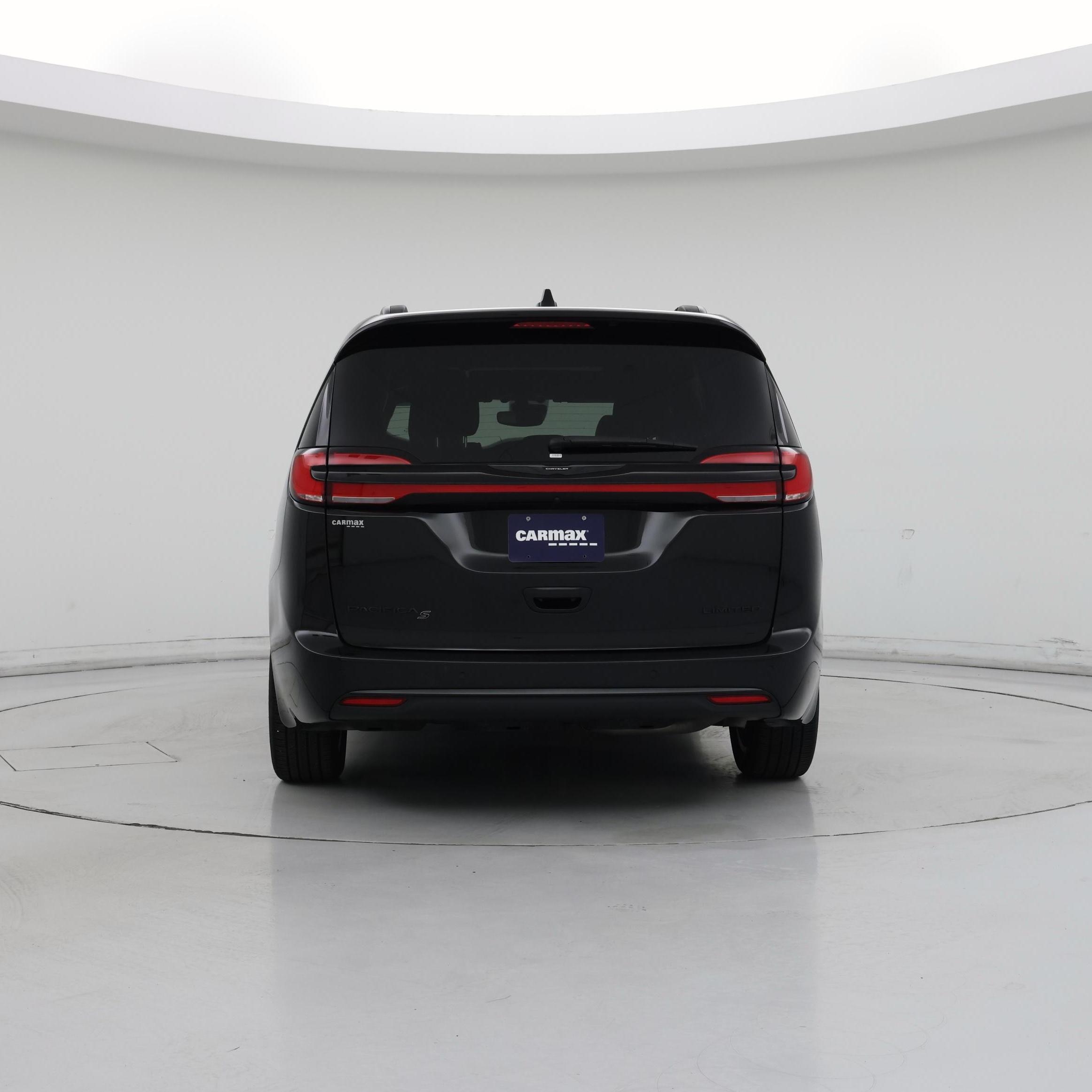 Thumbnail: 2025 Chrysler Pacifica - 6