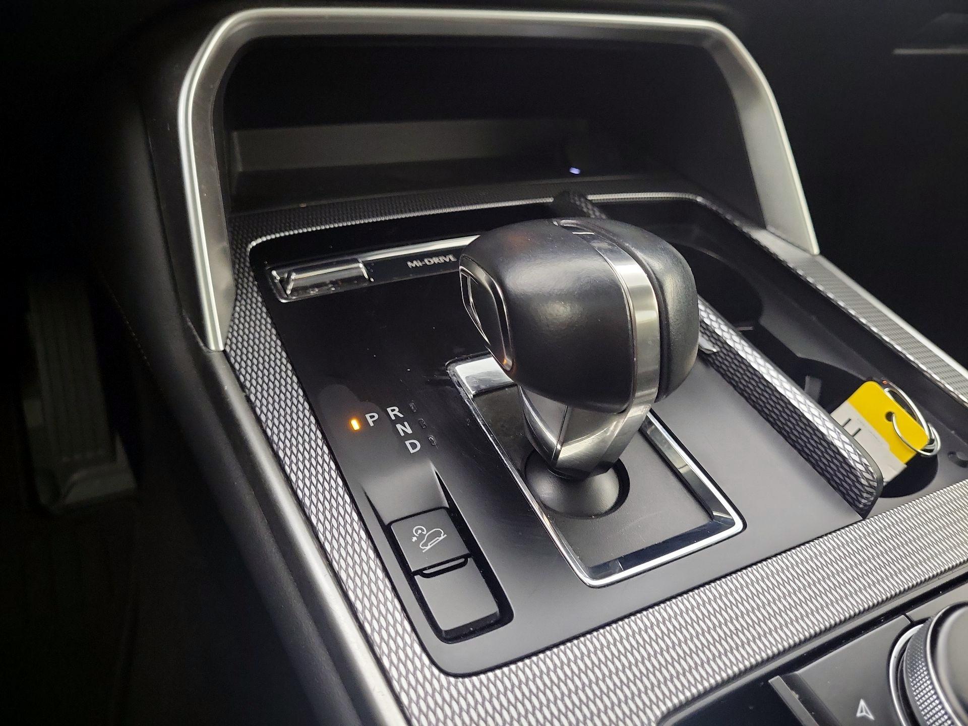 Thumbnail: 2025 Mazda CX-90 - 17