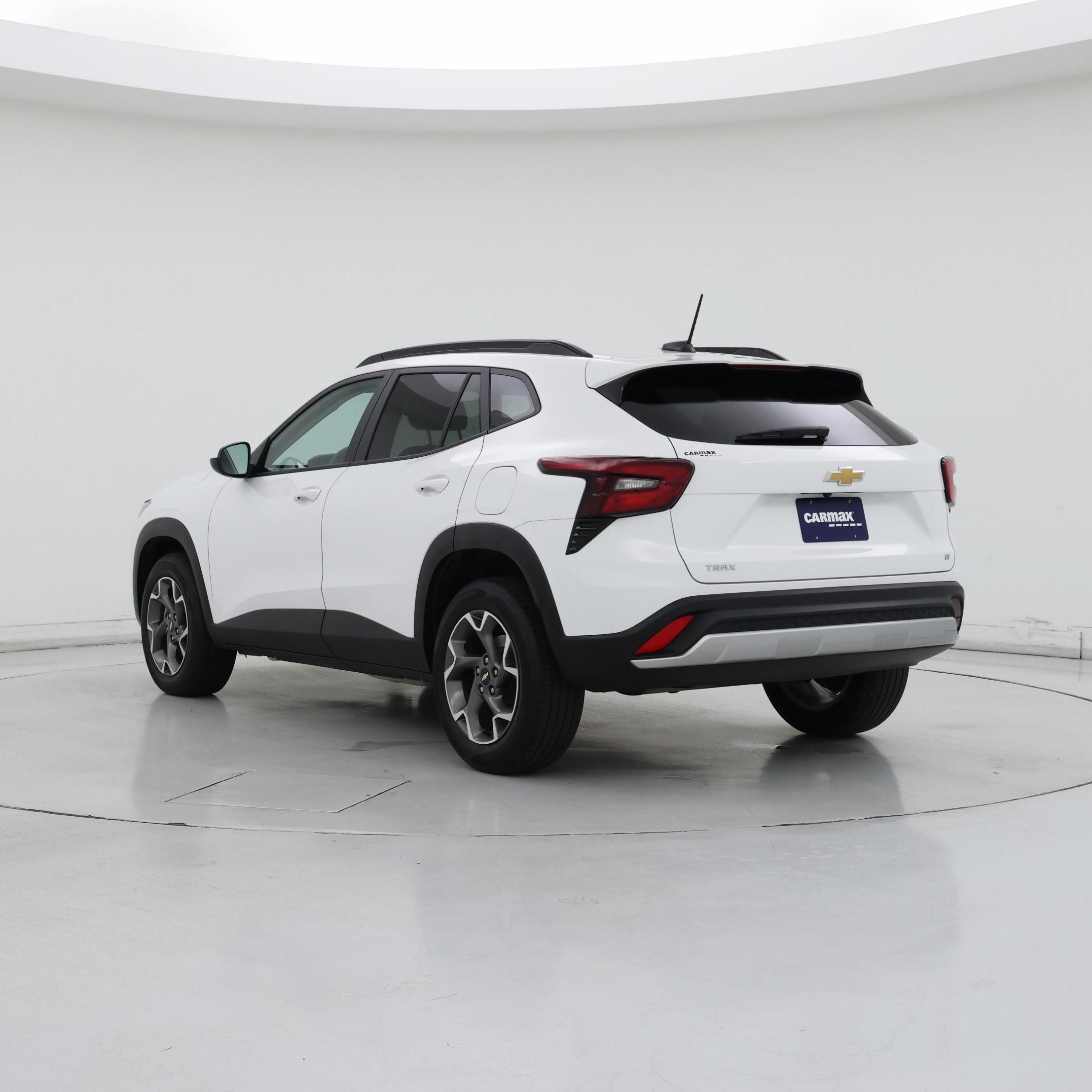 Thumbnail: 2025 Chevrolet Trax - 2