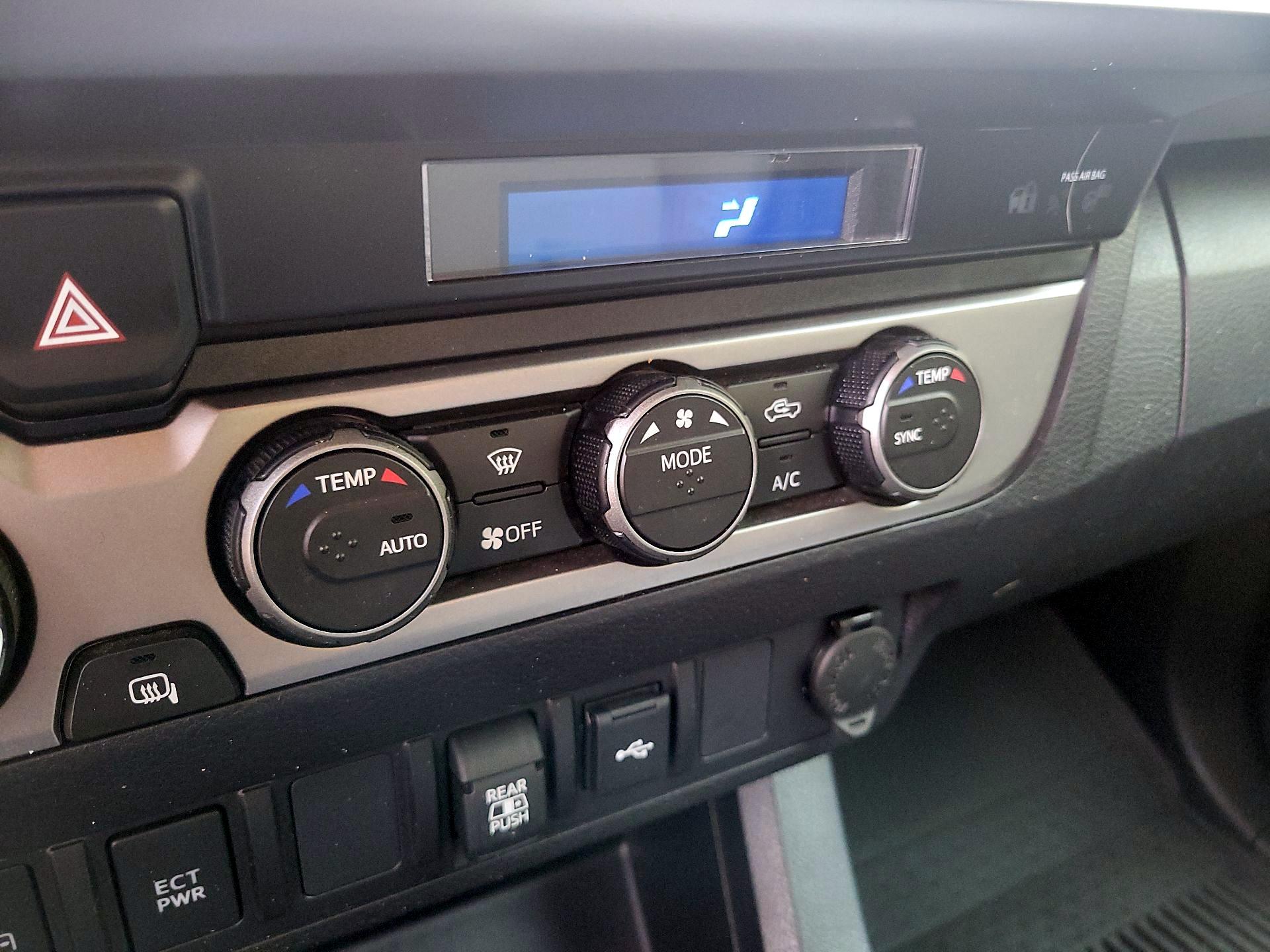Thumbnail: 2023 Toyota Tacoma - 14