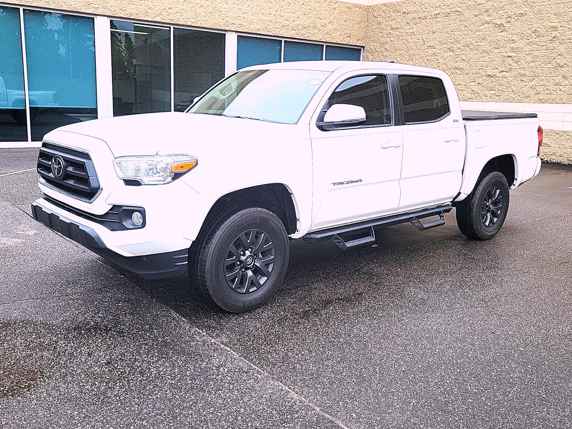 Thumbnail: 2023 Toyota Tacoma - 3
