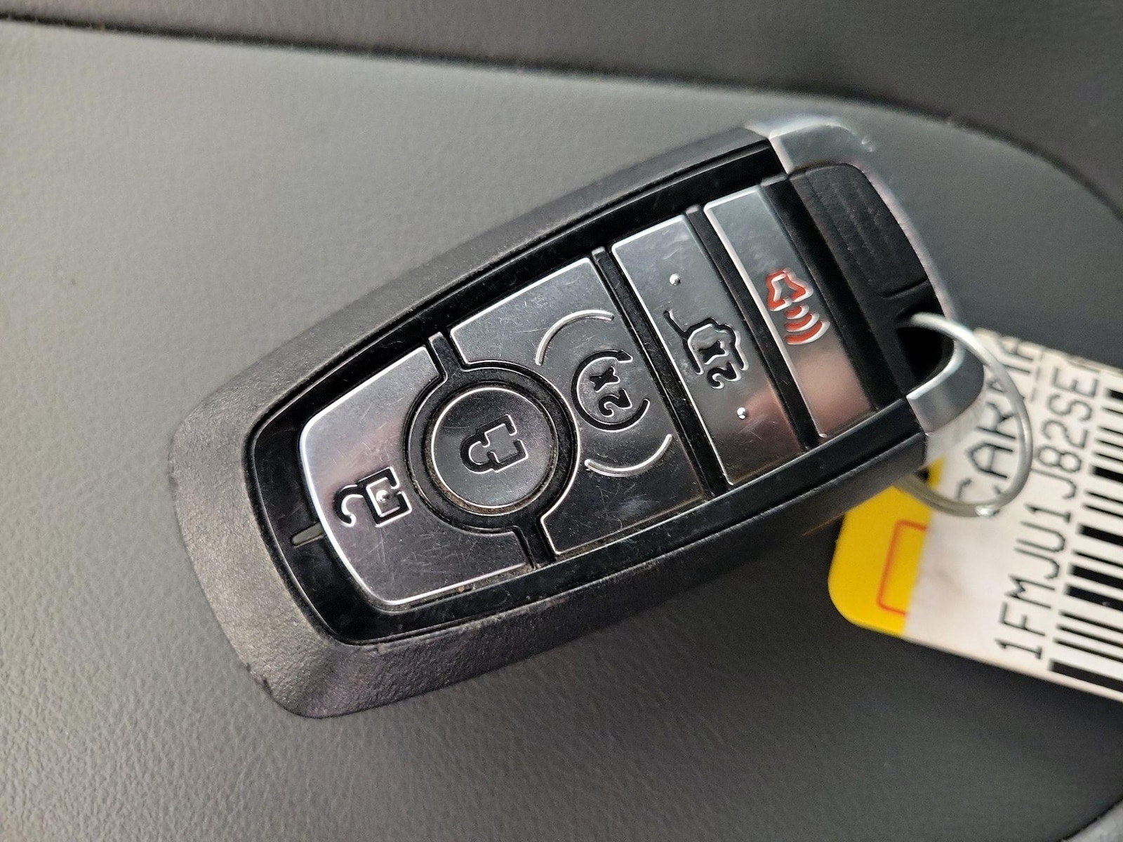2025 Ford Expedition Active - Photo 24