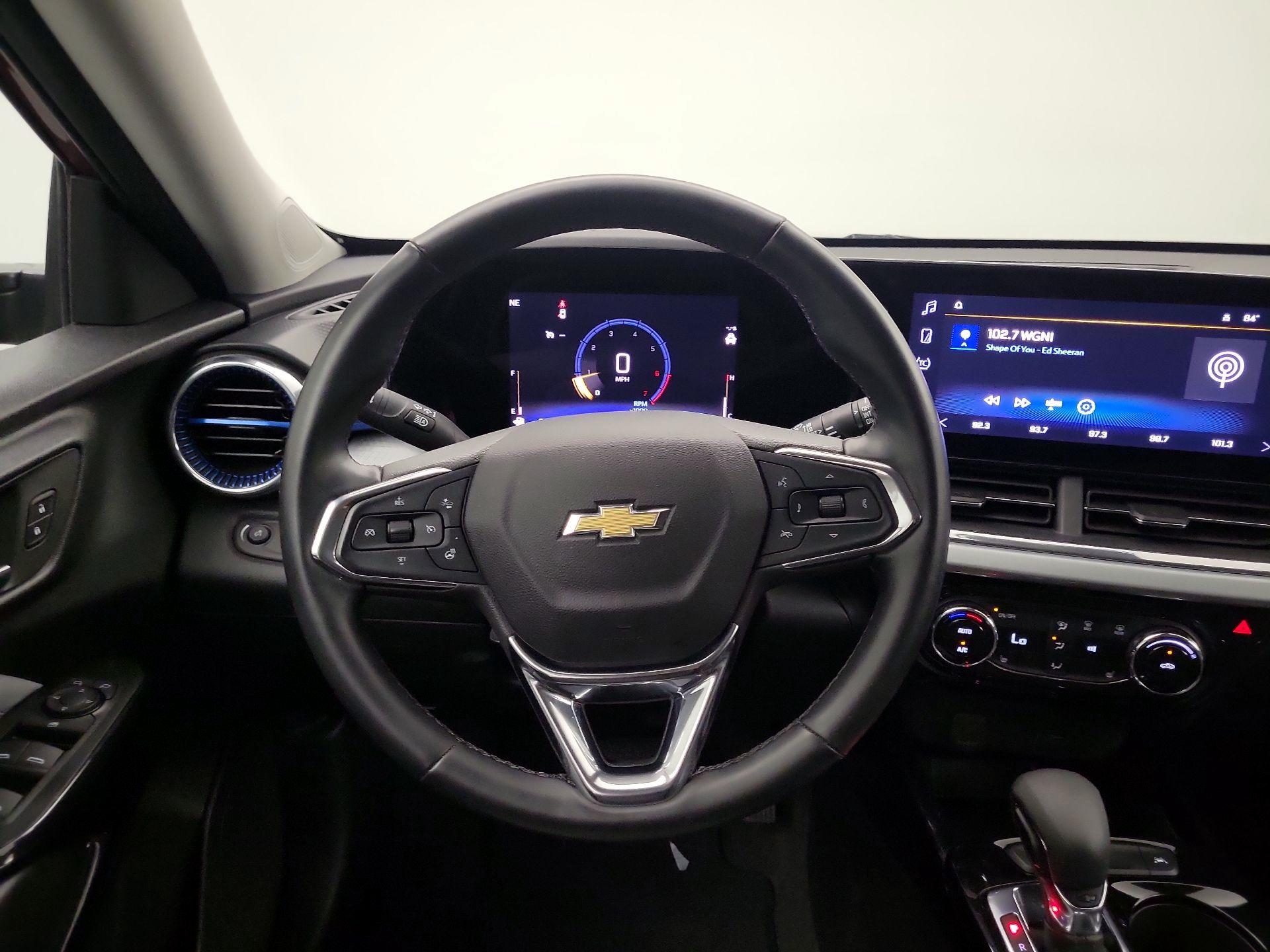 Thumbnail: 2025 Chevrolet Trax - 10