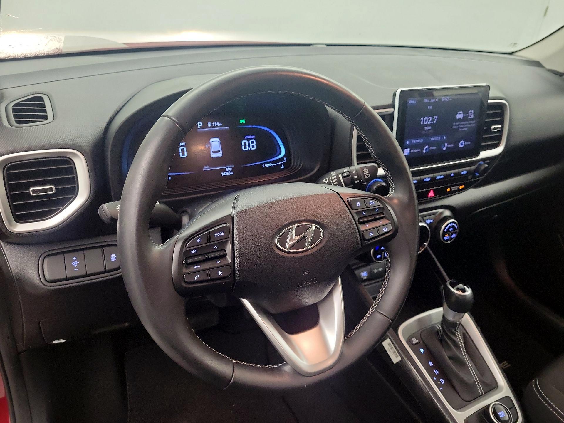 Thumbnail: 2024 Hyundai Venue - 9