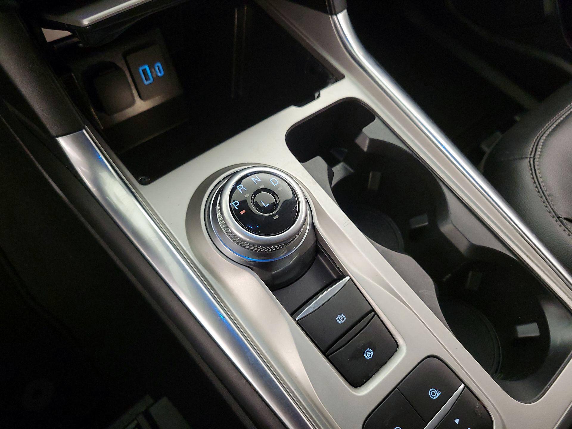 Thumbnail: 2023 Ford Explorer - 17