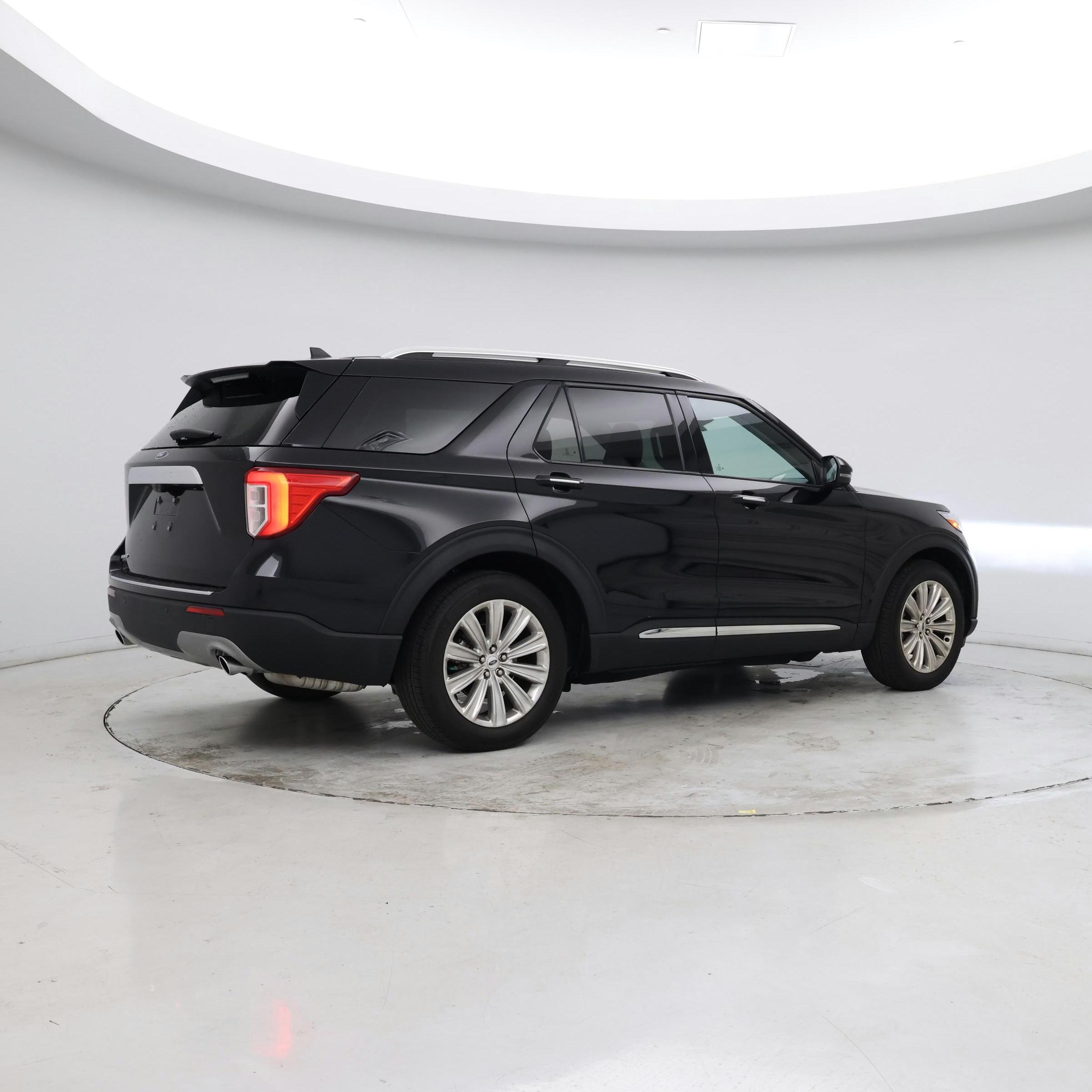 Thumbnail: 2023 Ford Explorer - 6