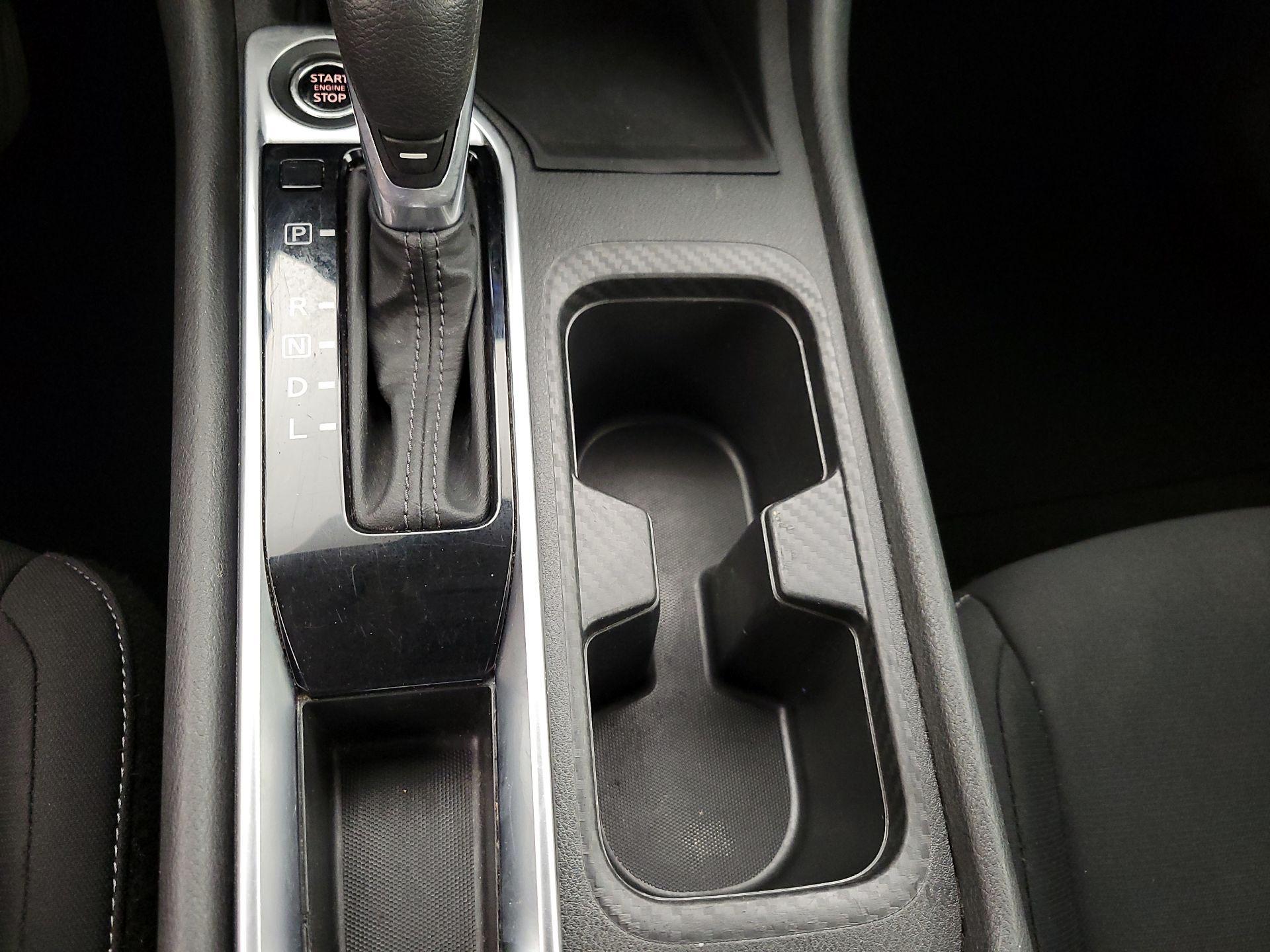 Thumbnail: 2024 Nissan Sentra - 17