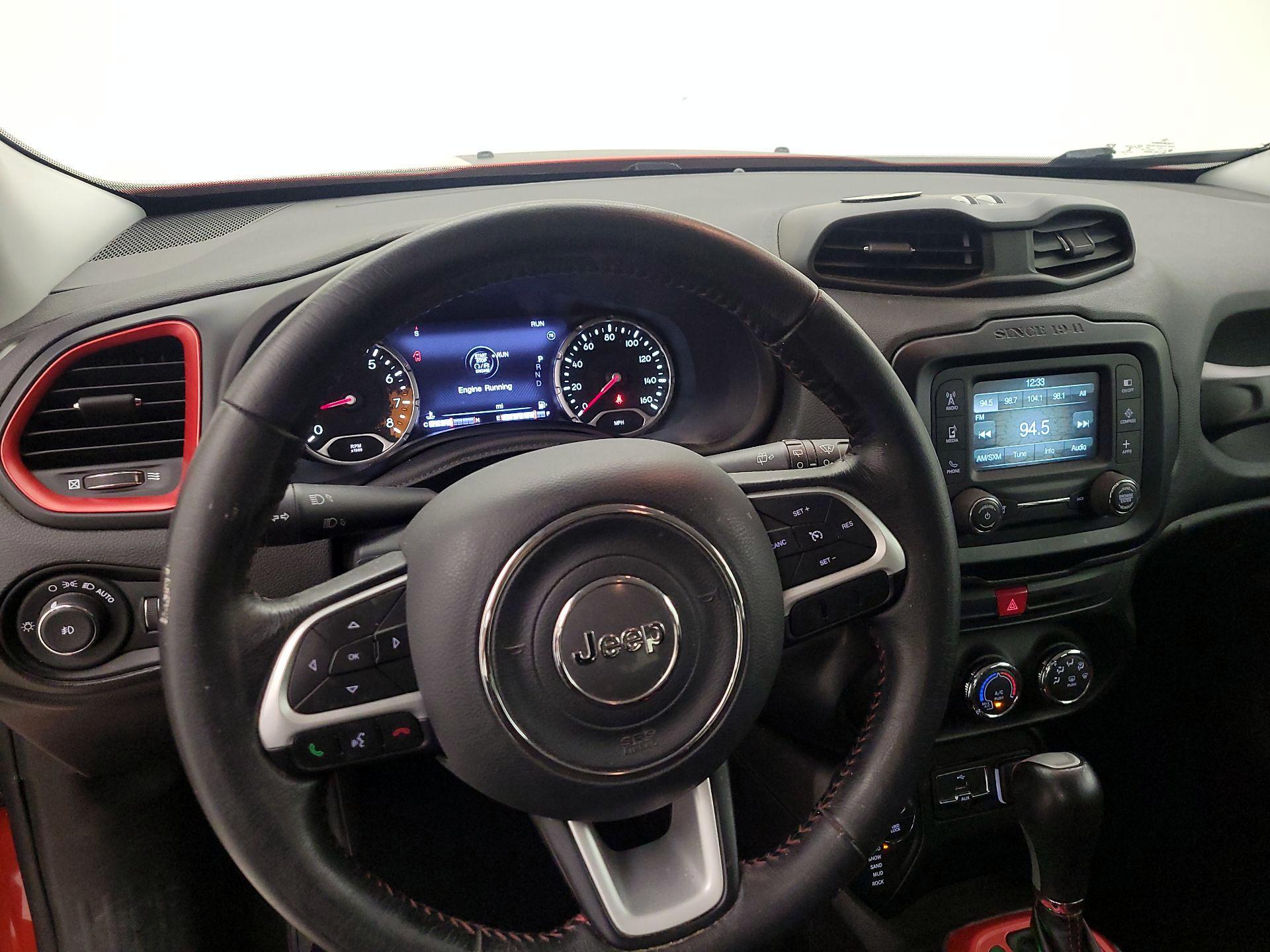 Thumbnail: 2017 Jeep Renegade - 10