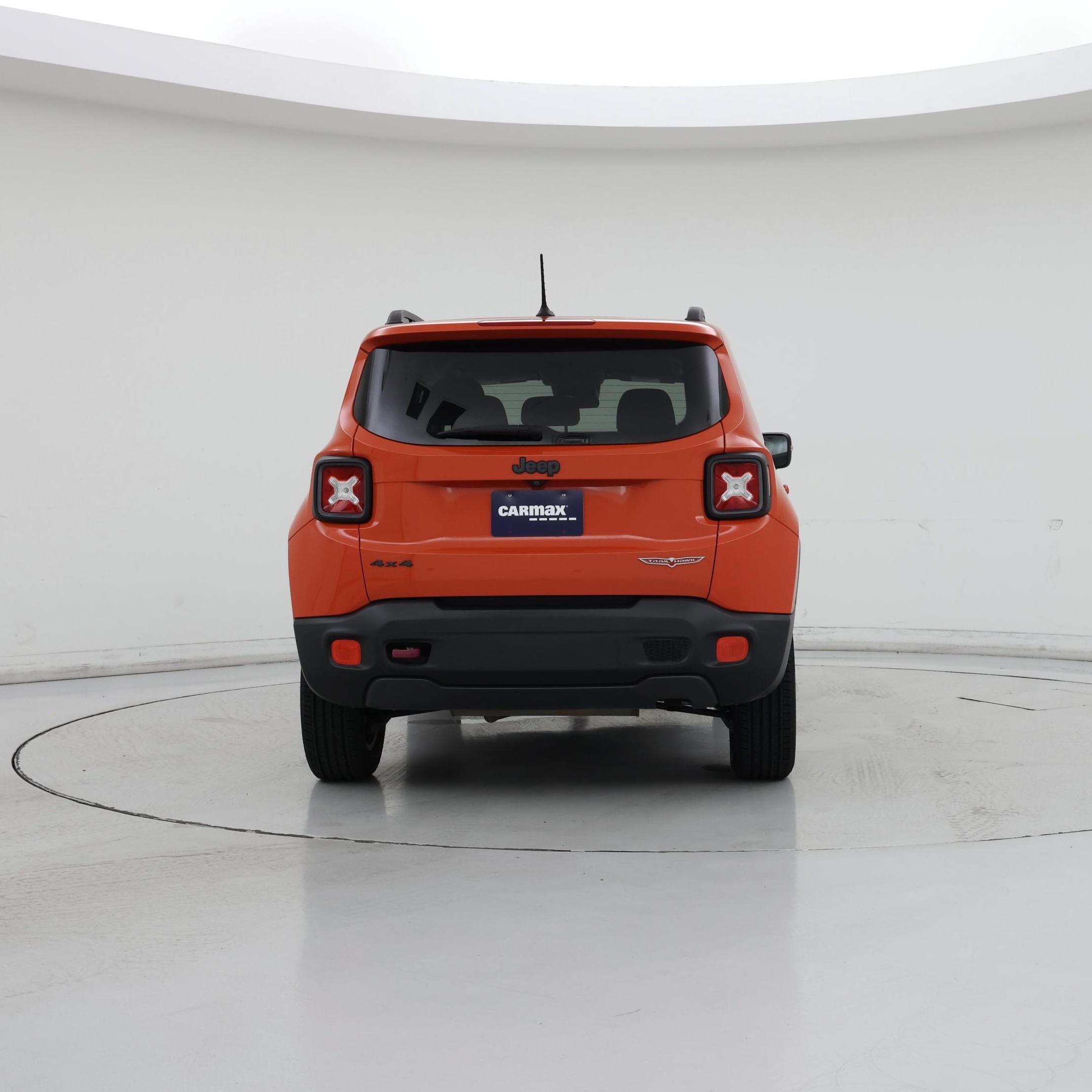 Thumbnail: 2017 Jeep Renegade - 6