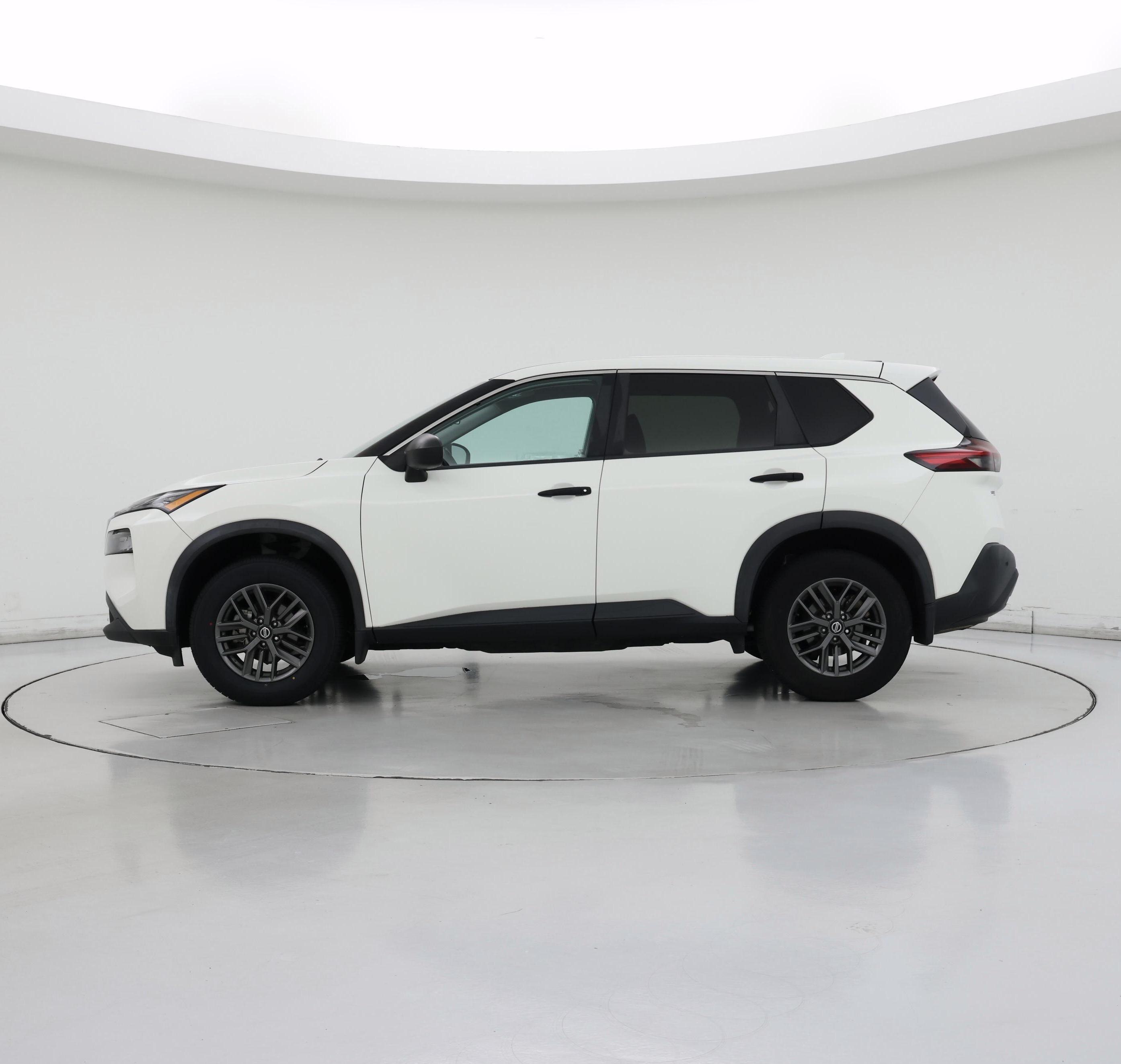 Thumbnail: 2021 Nissan Rogue - 3