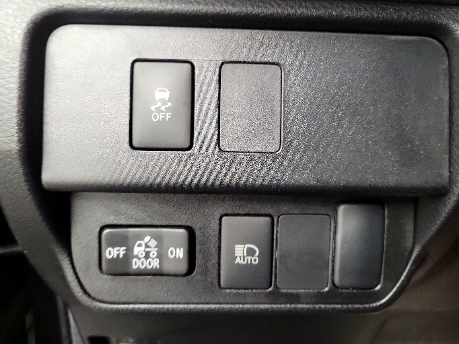 2023 Toyota Tacoma SR5 - Photo 14