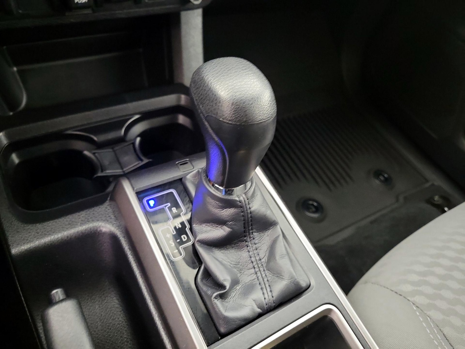 2023 Toyota Tacoma SR5 - Photo 18