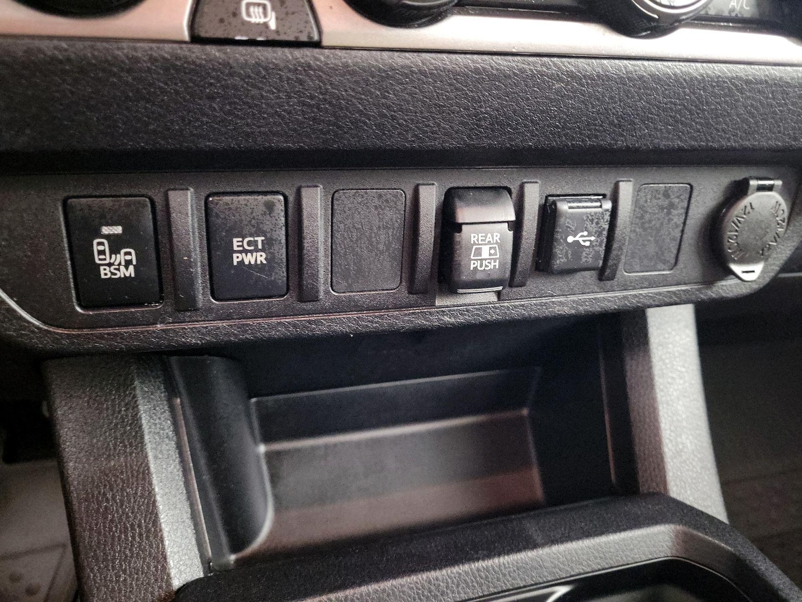 2023 Toyota Tacoma SR5 - Photo 19