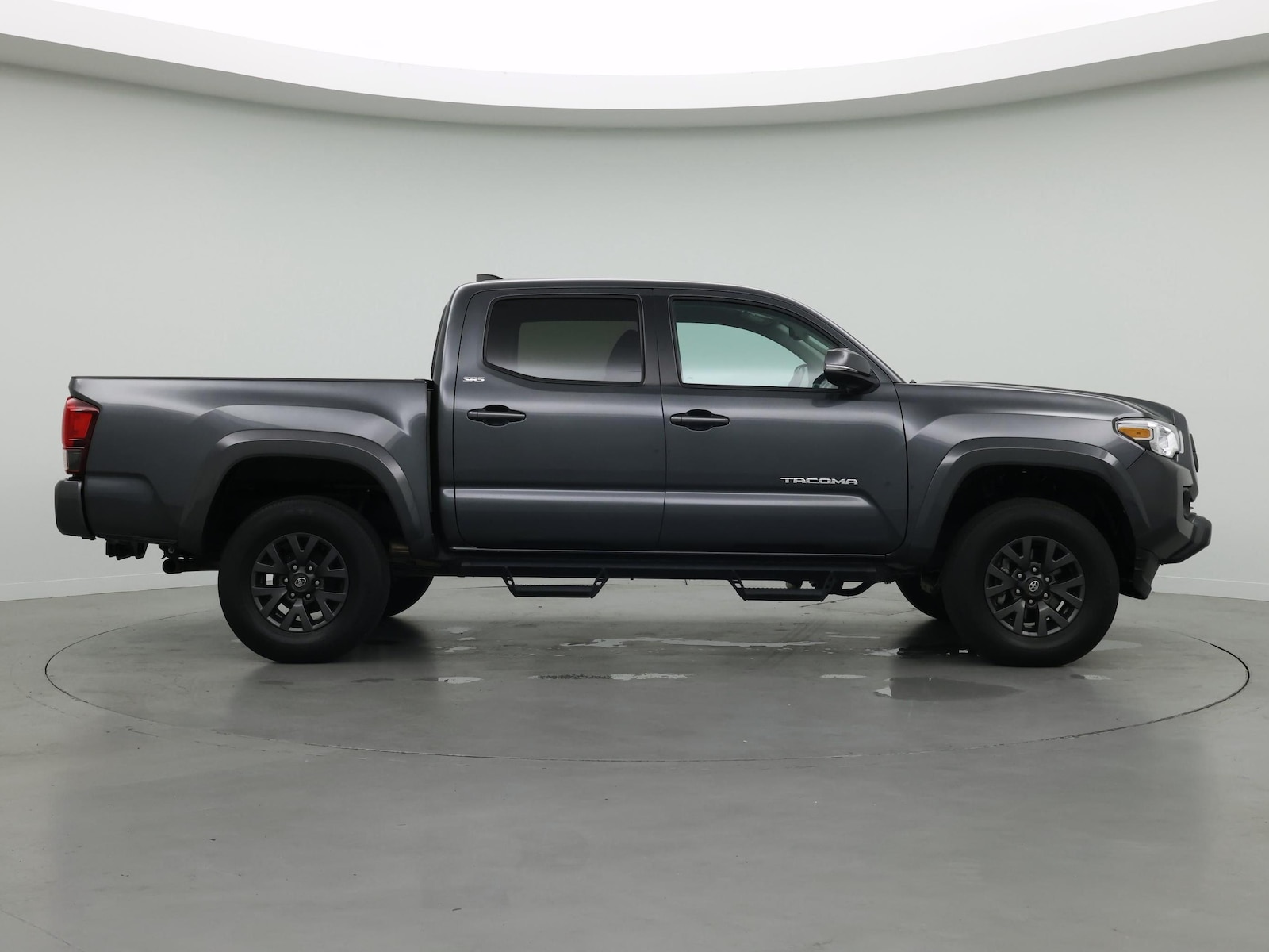 2023 Toyota Tacoma SR5 - Photo 8