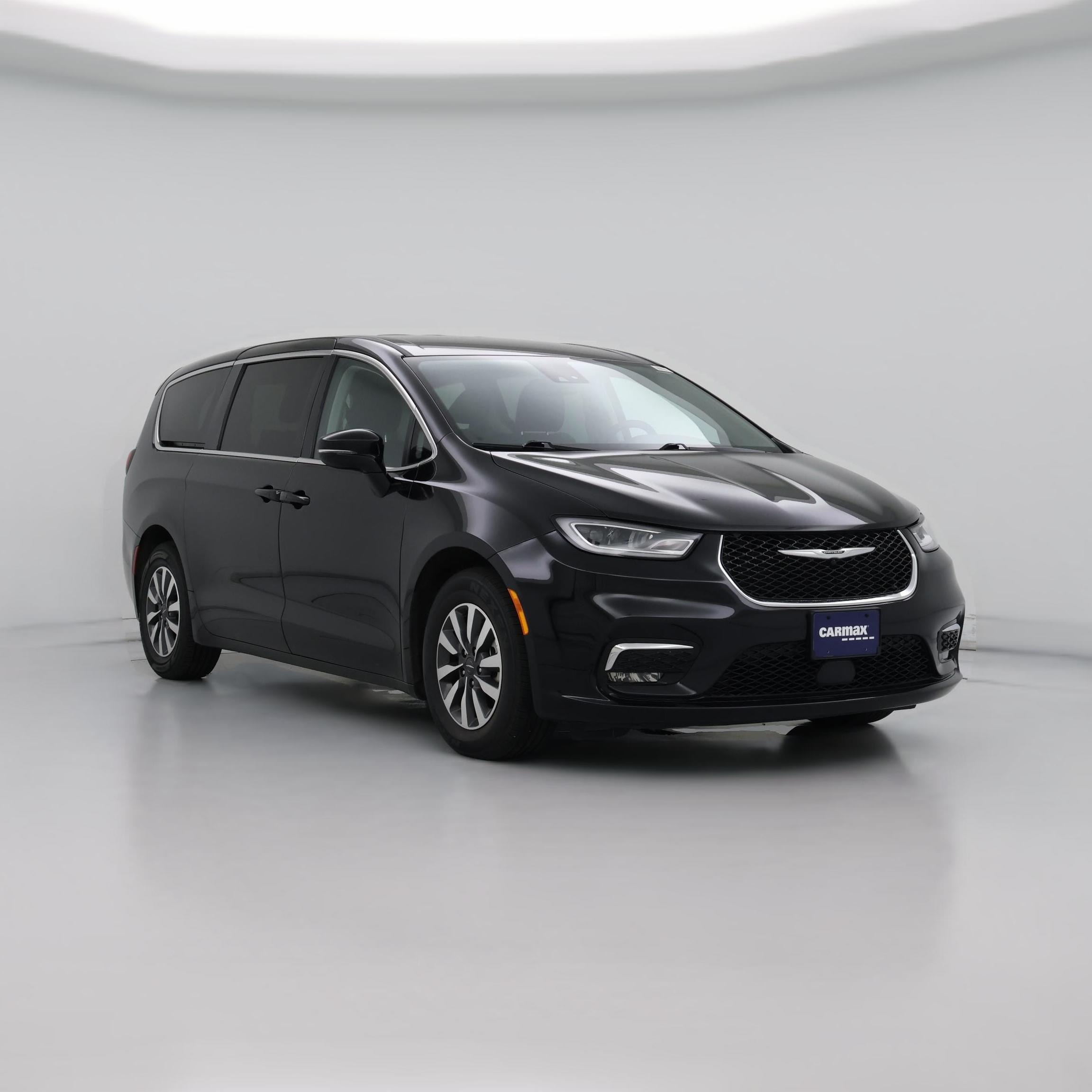 Thumbnail: 2024 Chrysler Pacifica - 1