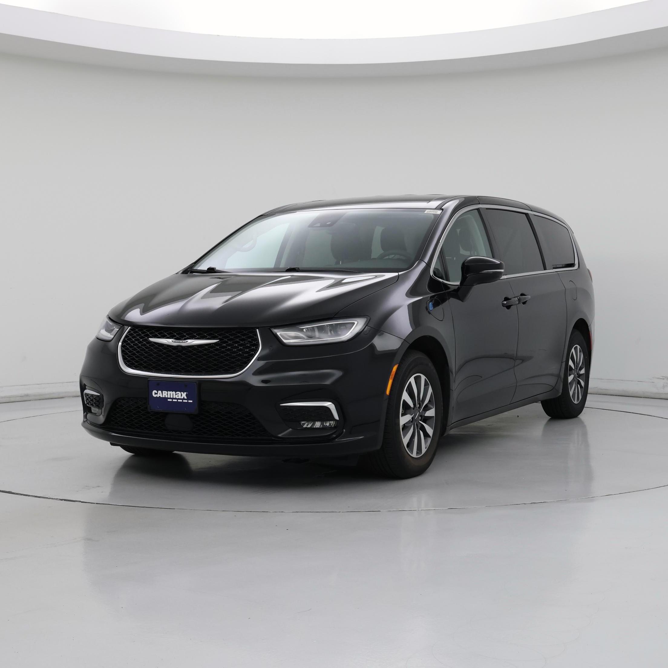 Thumbnail: 2024 Chrysler Pacifica - 4
