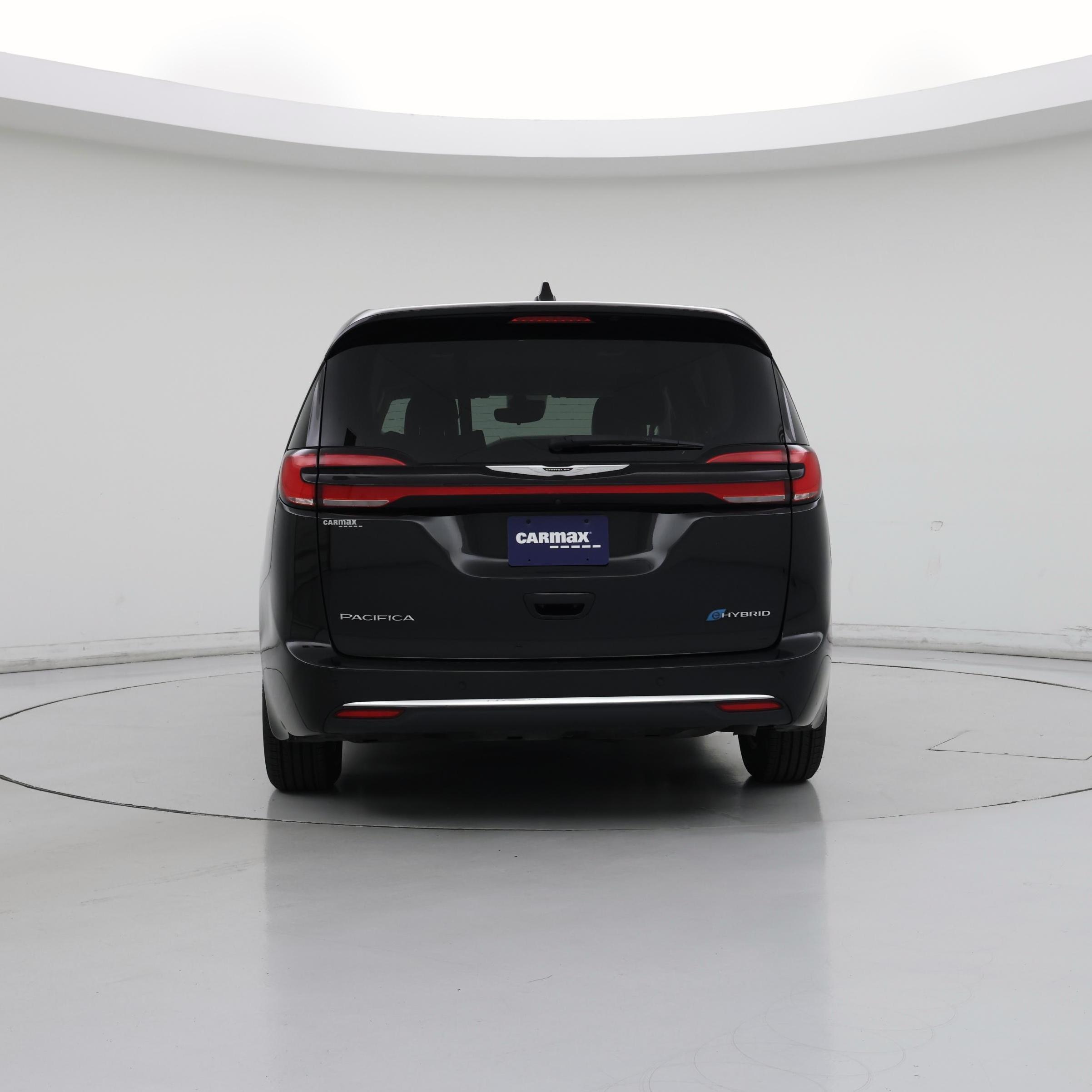 Thumbnail: 2024 Chrysler Pacifica - 6