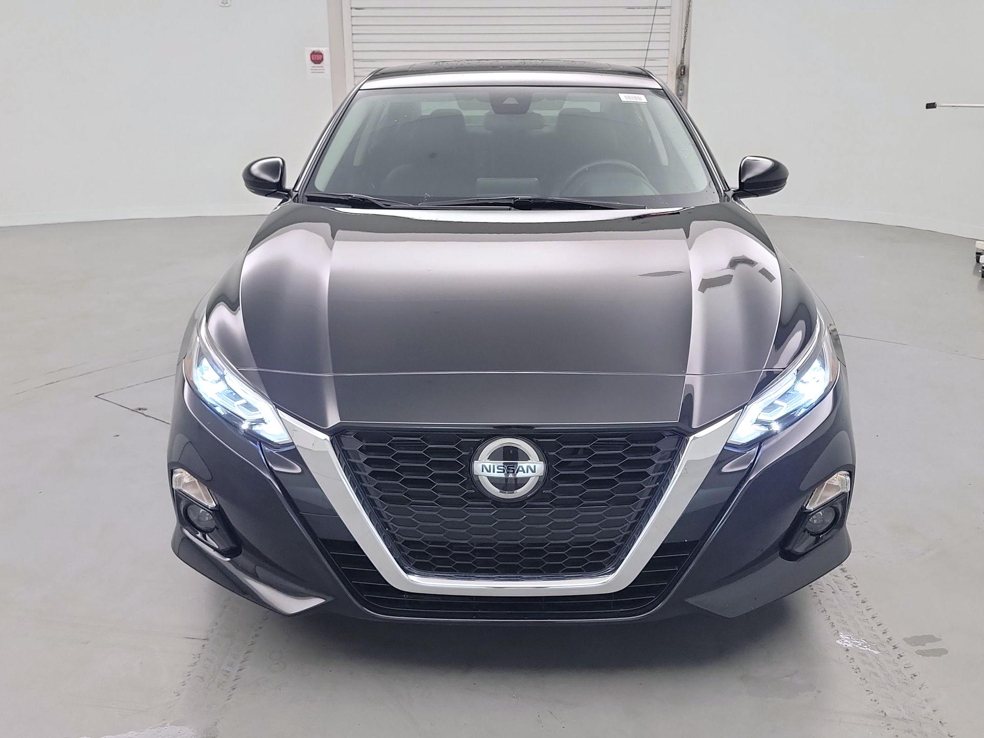 Thumbnail: 2021 Nissan Altima - 2