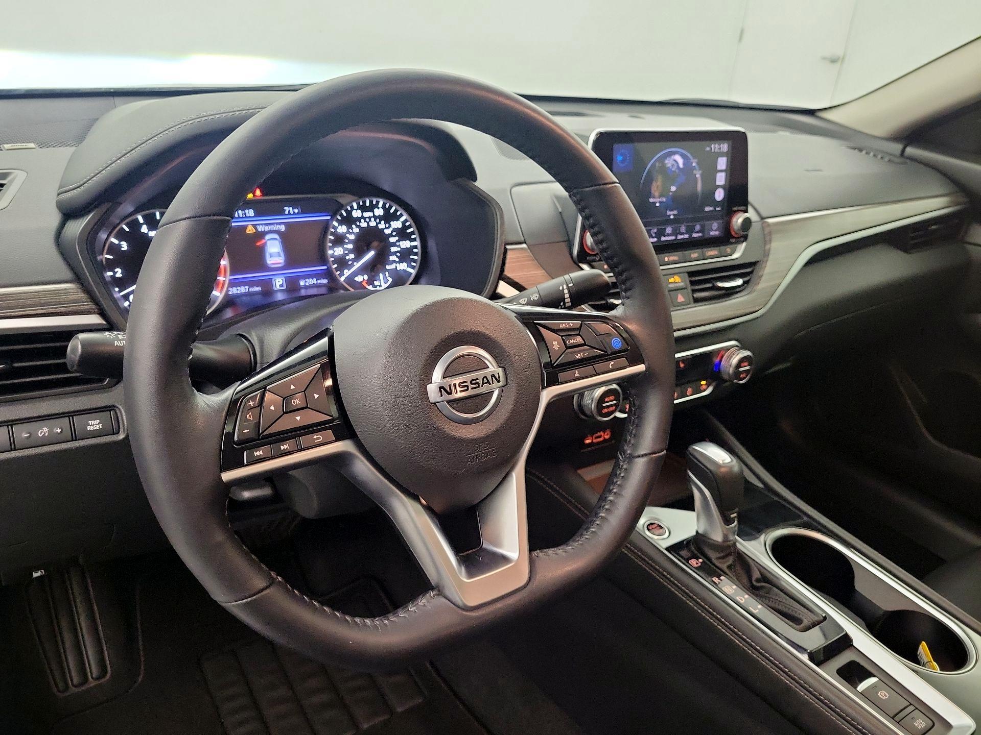 Thumbnail: 2021 Nissan Altima - 8