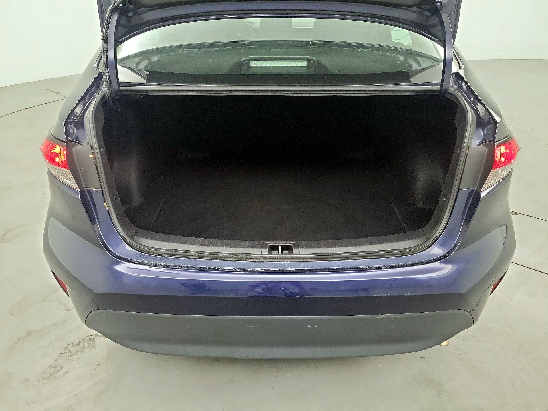 Thumbnail: 2024 Toyota Corolla - 18