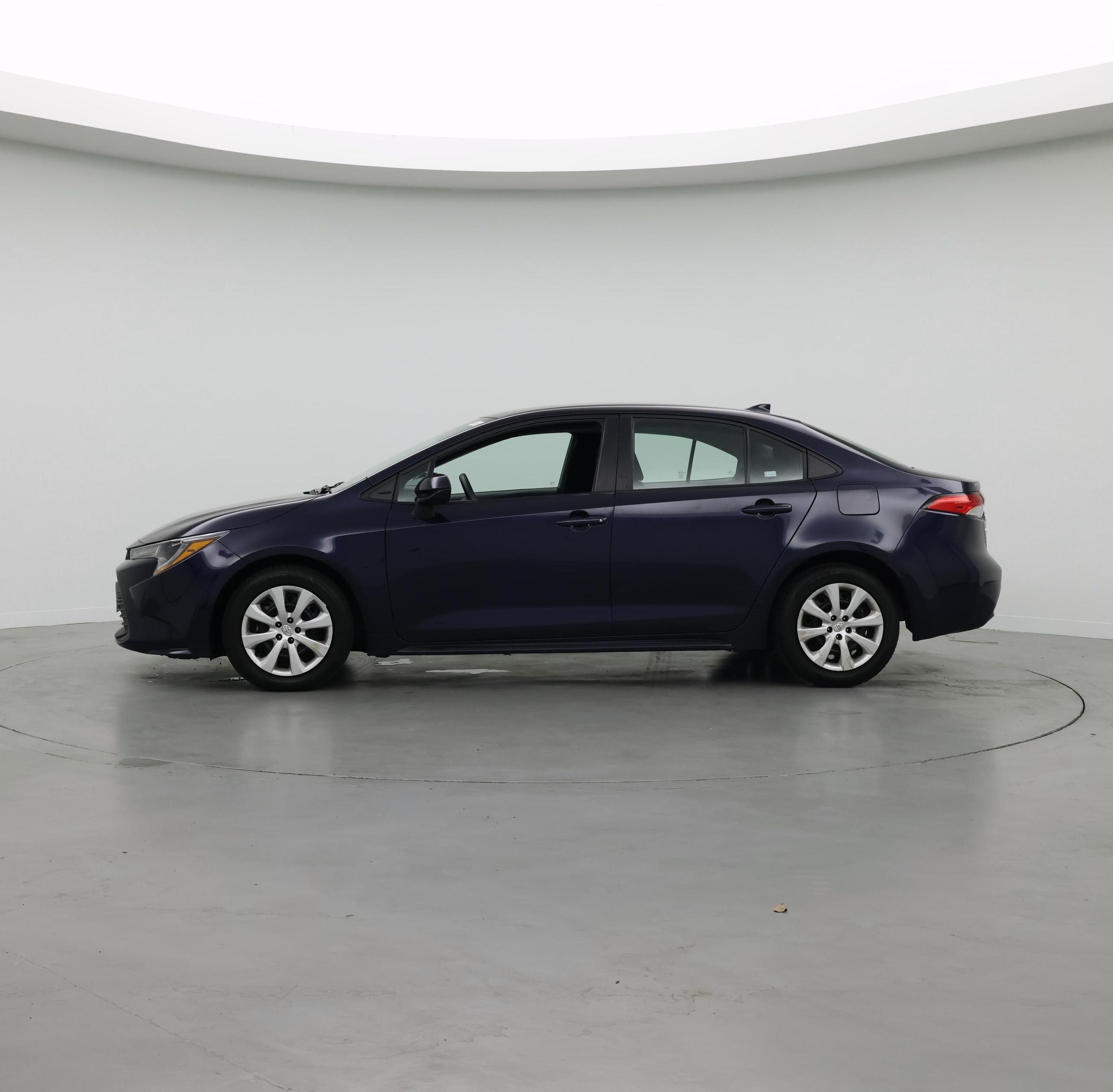 Thumbnail: 2024 Toyota Corolla - 3