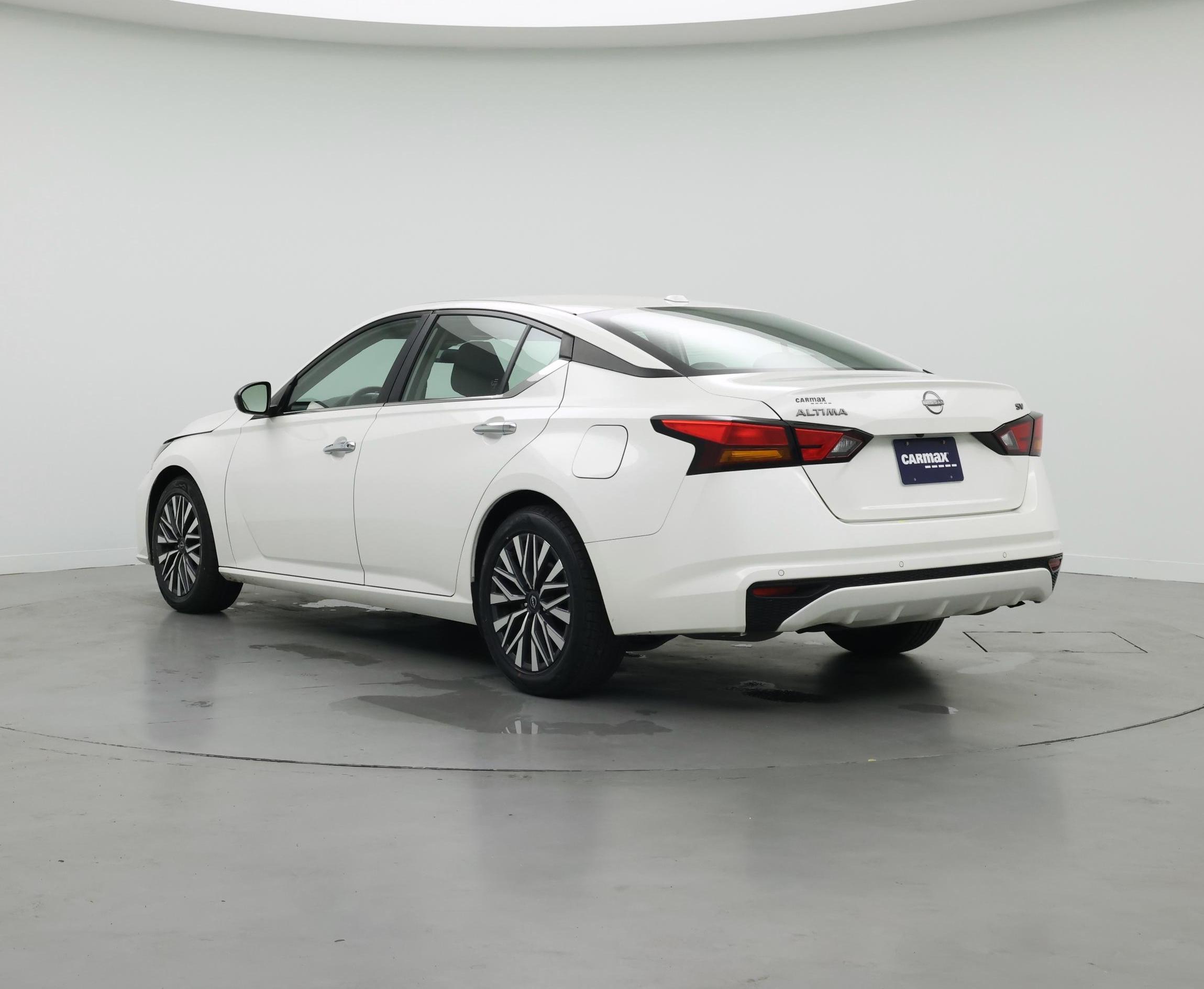 Thumbnail: 2024 Nissan Altima - 2