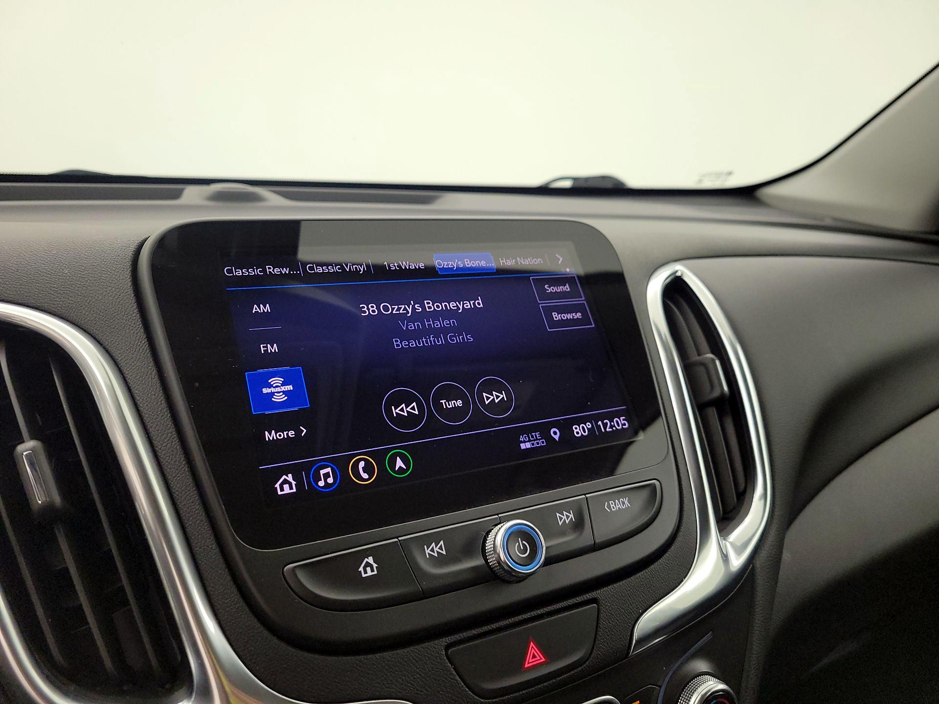 Thumbnail: 2021 Chevrolet Equinox - 15