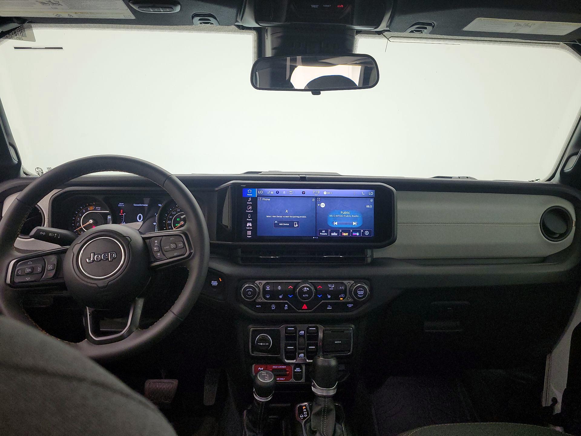 Thumbnail: 2024 Jeep Wrangler - 9