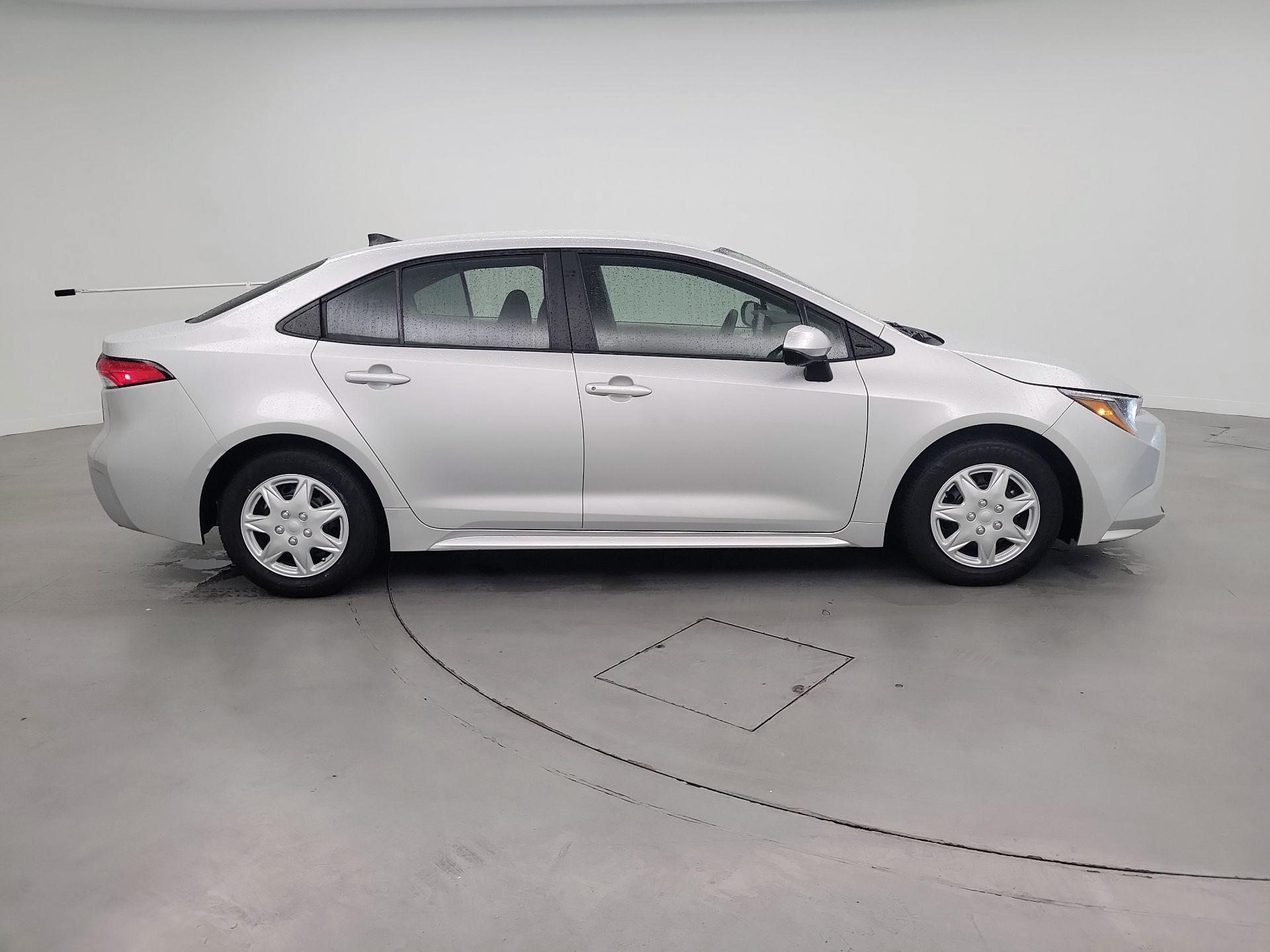 Thumbnail: 2022 Toyota Corolla - 4