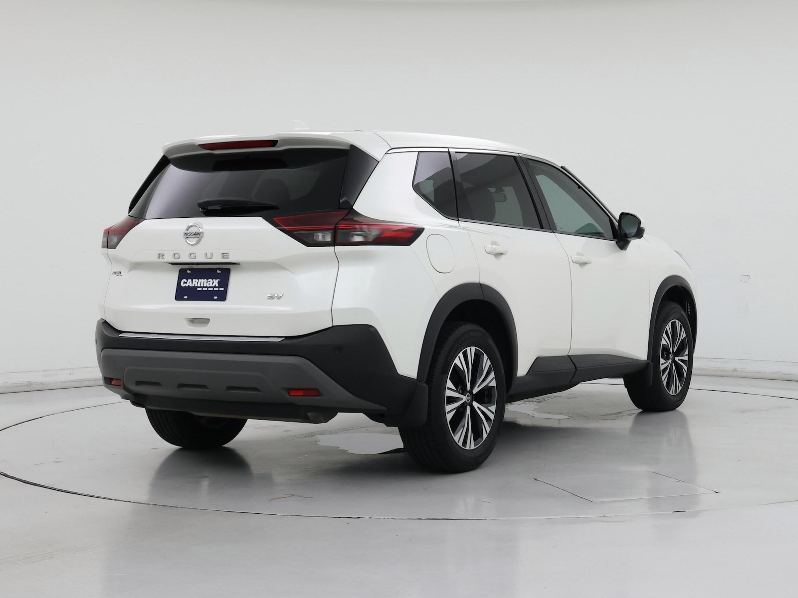 2021 Nissan Rogue SV - Photo 9