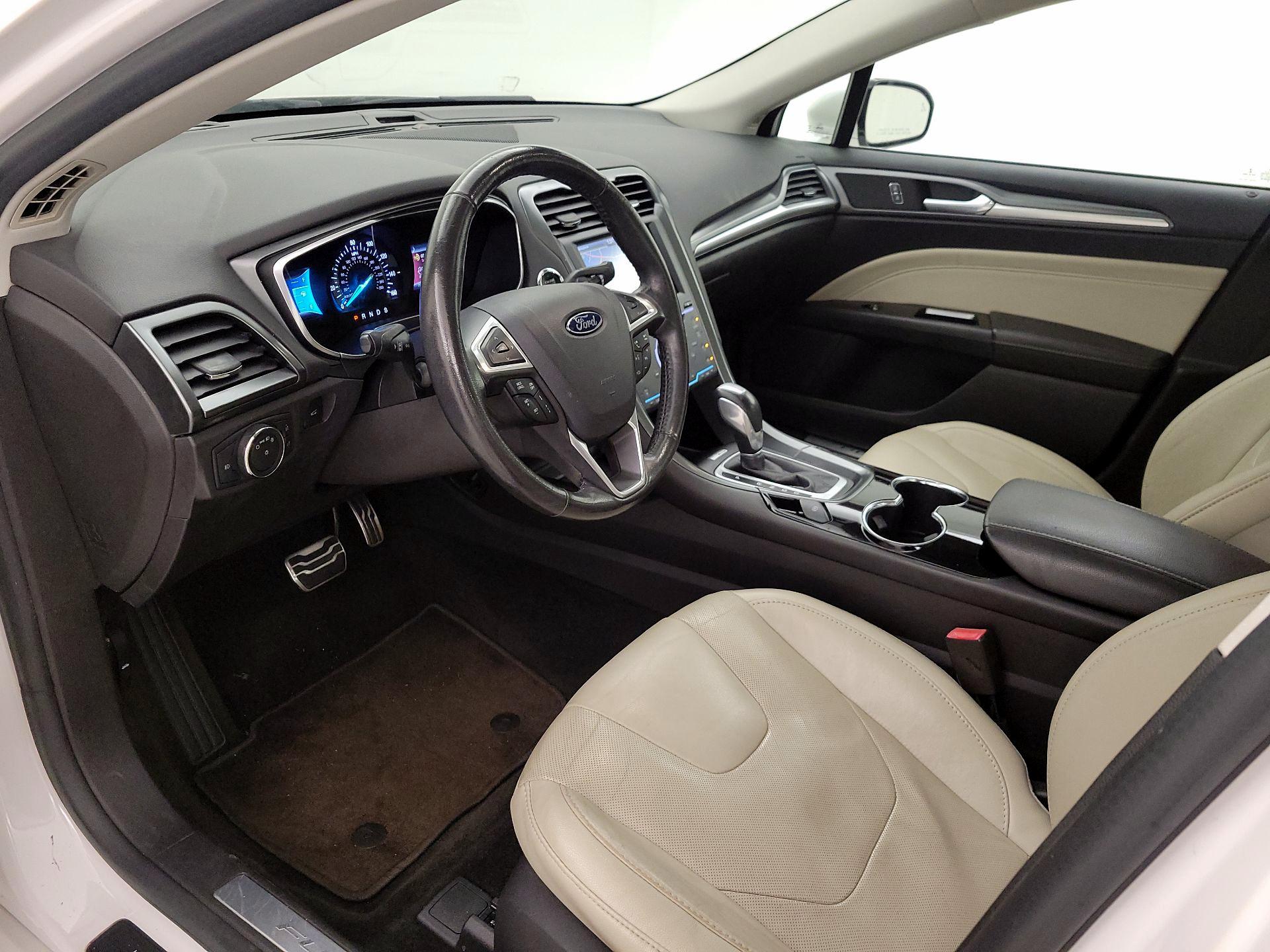 Thumbnail: 2014 Ford Fusion - 11