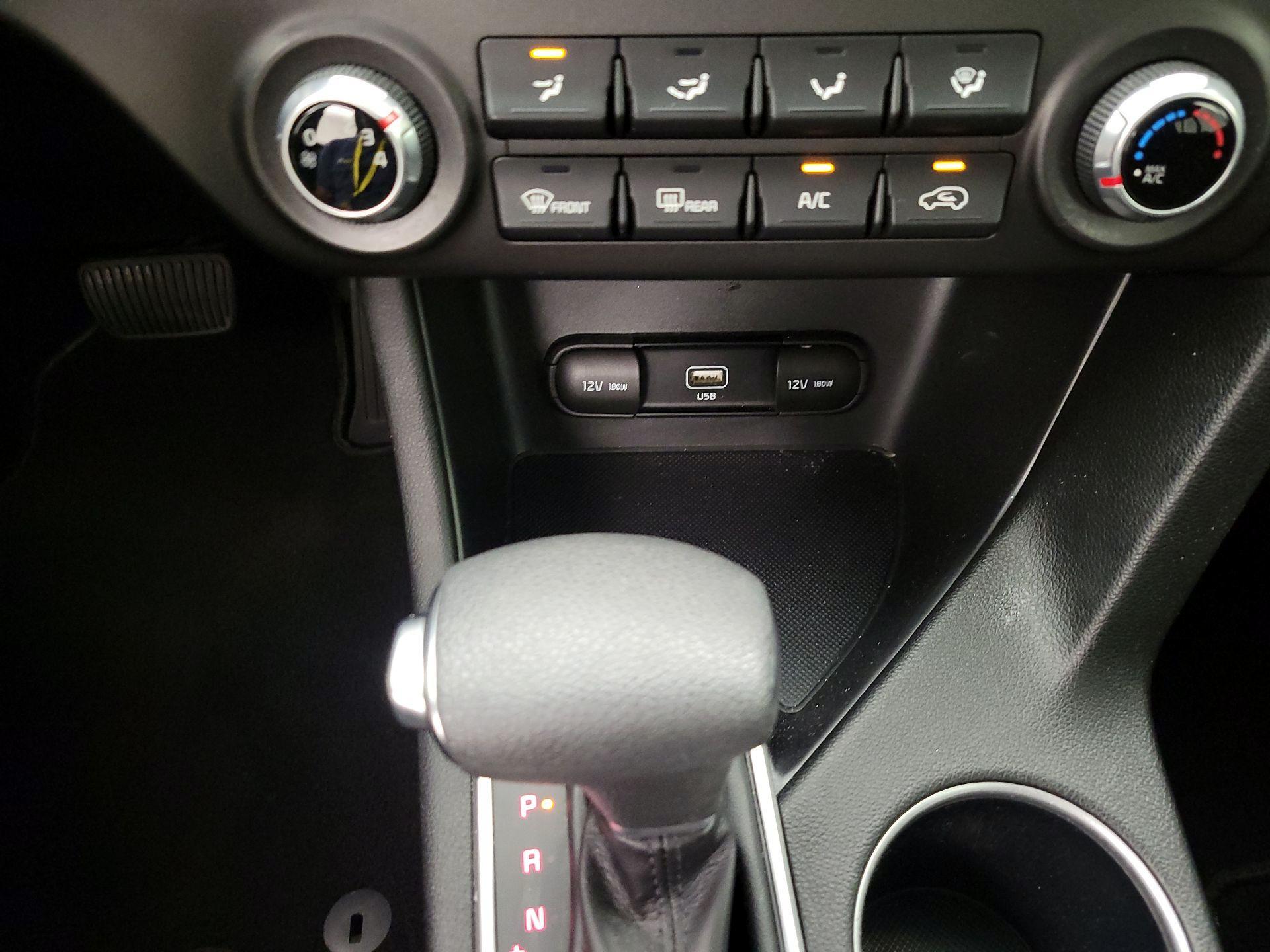 Thumbnail: 2021 Kia Sportage - 16