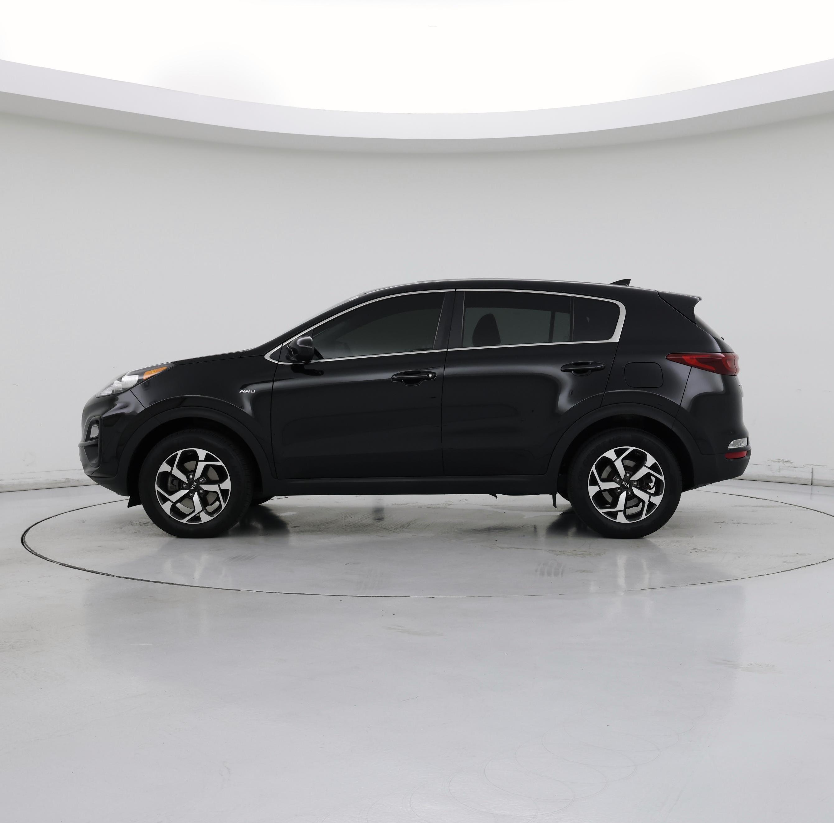 Thumbnail: 2021 Kia Sportage - 3