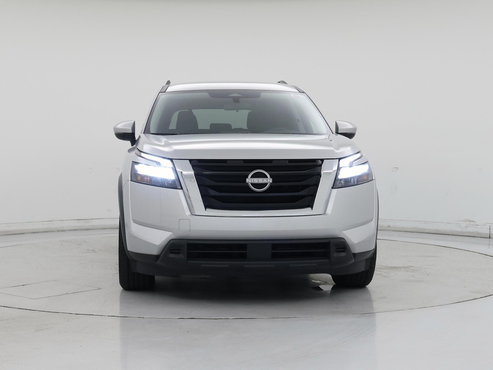 2025 Nissan Pathfinder SV - Photo 6