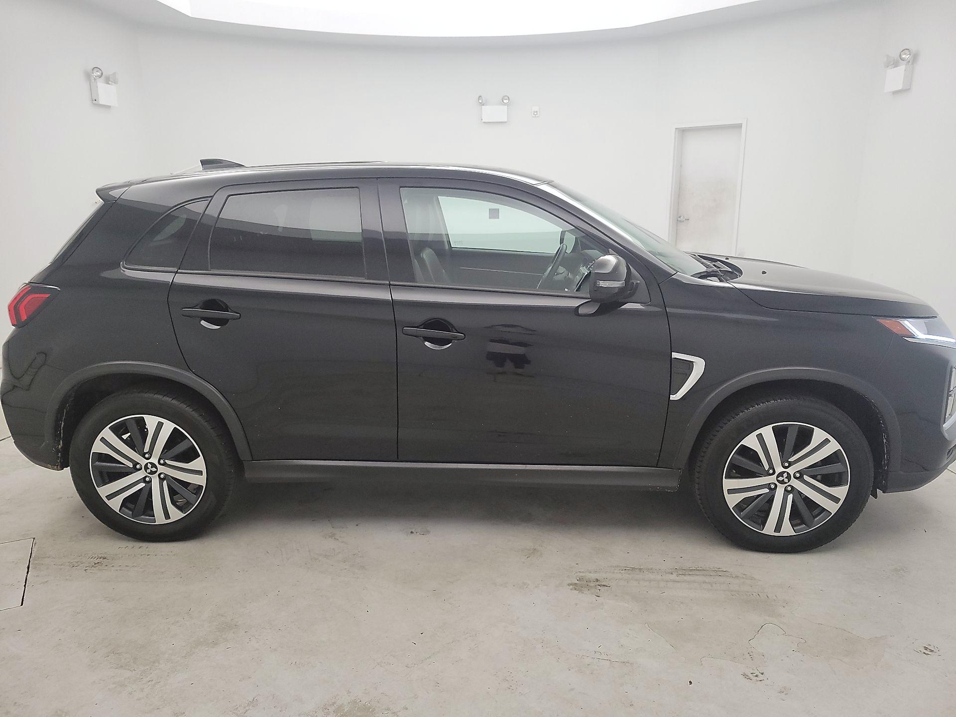 Thumbnail: 2024 Mitsubishi Outlander Sport - 4
