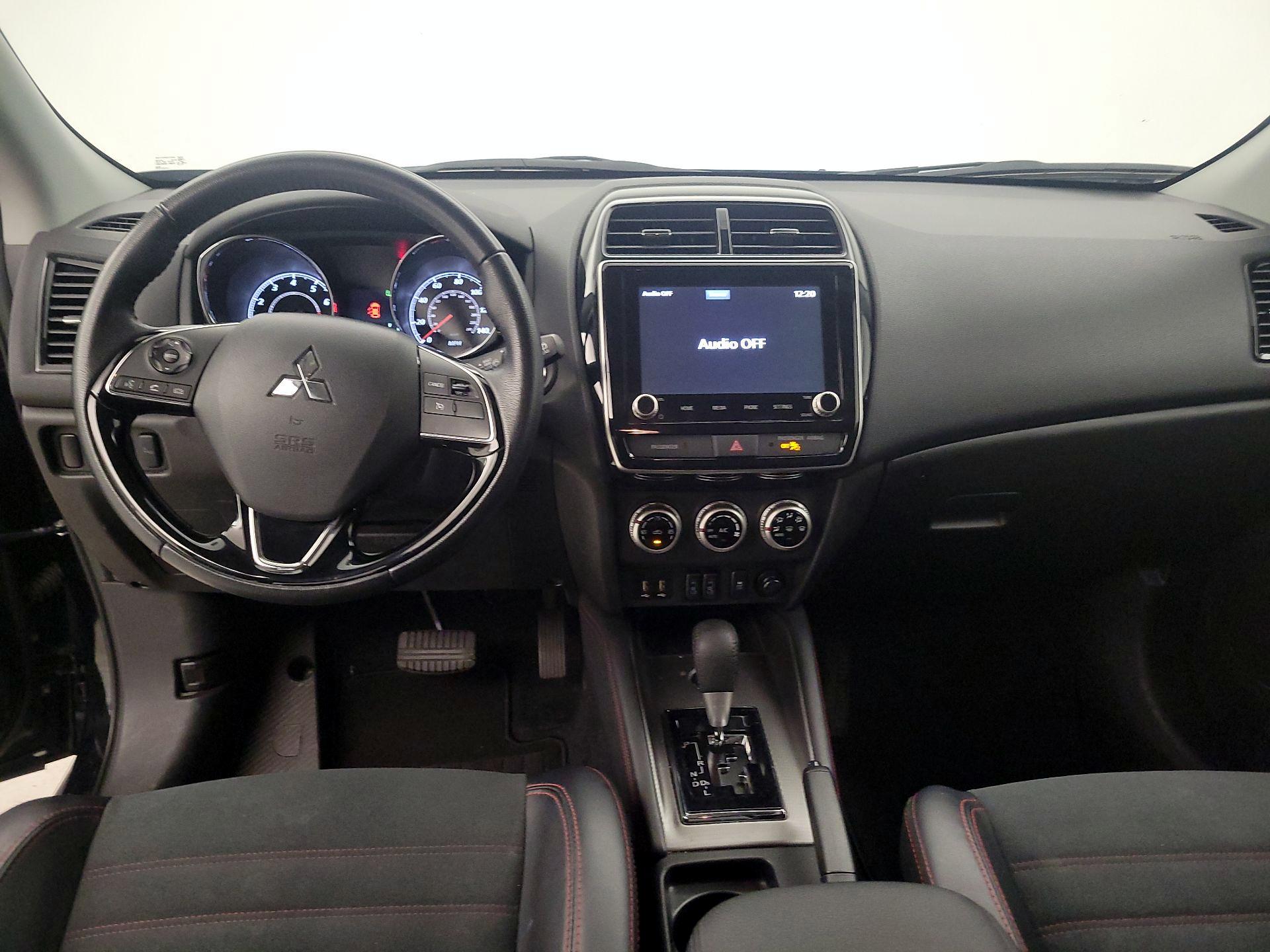 Thumbnail: 2024 Mitsubishi Outlander Sport - 8
