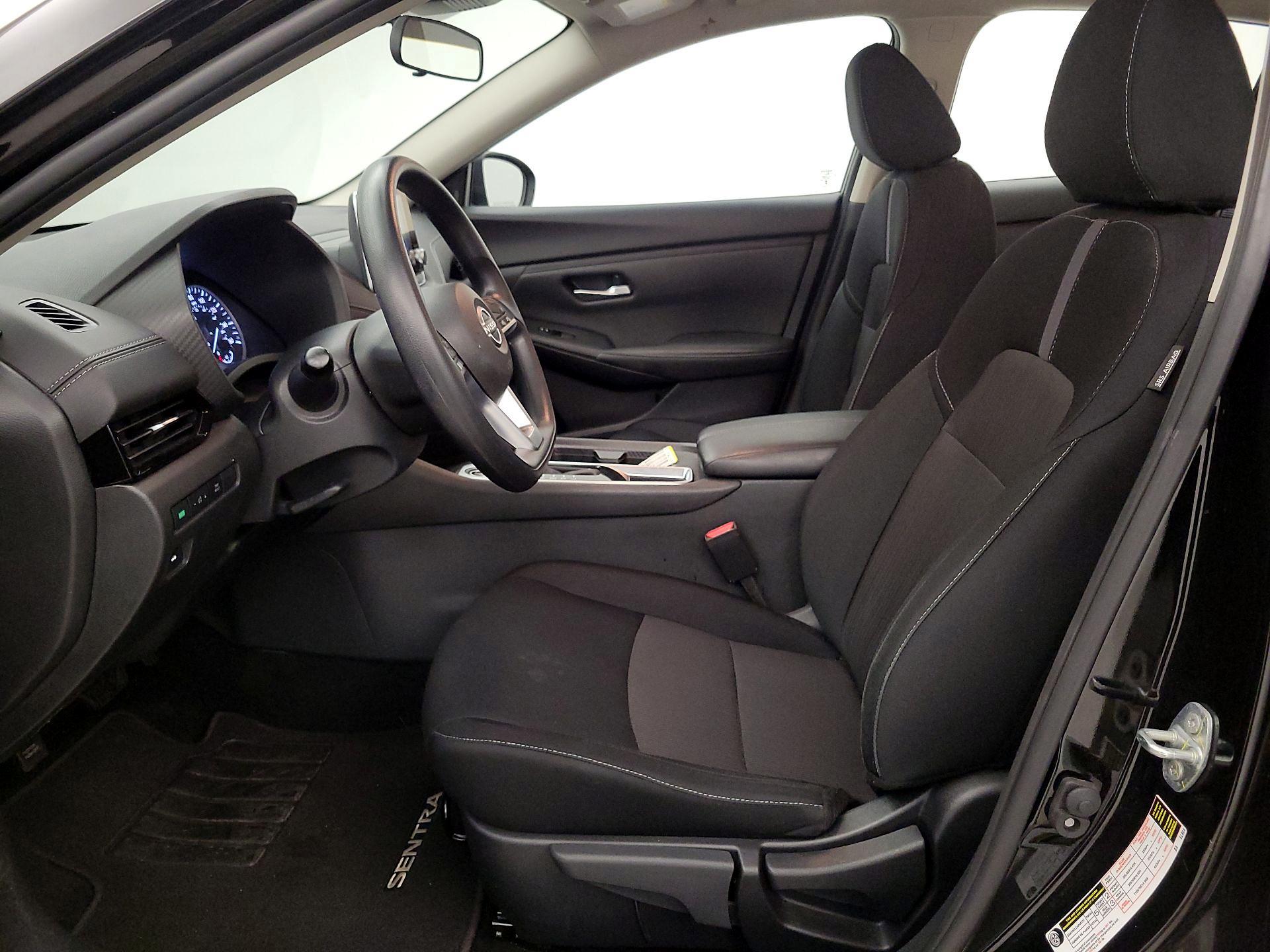 Thumbnail: 2025 Nissan Sentra - 11