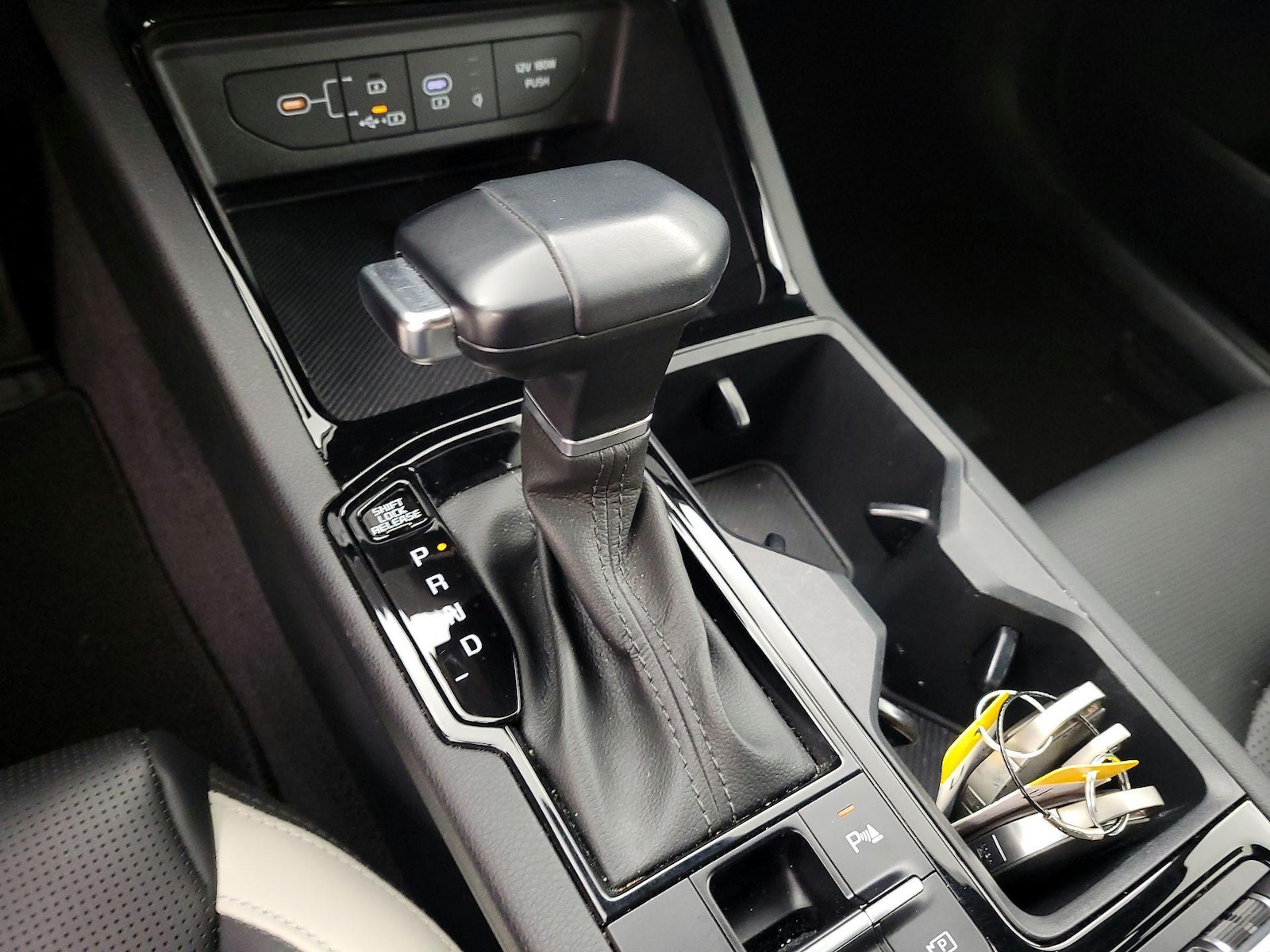2025 Kia K5 GT-Line - Photo 19