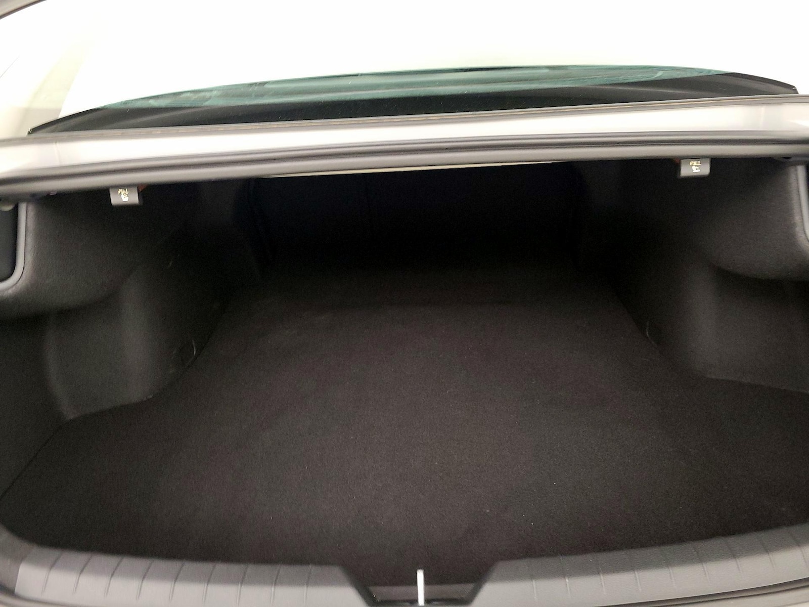 2025 Kia K5 GT-Line - Photo 23