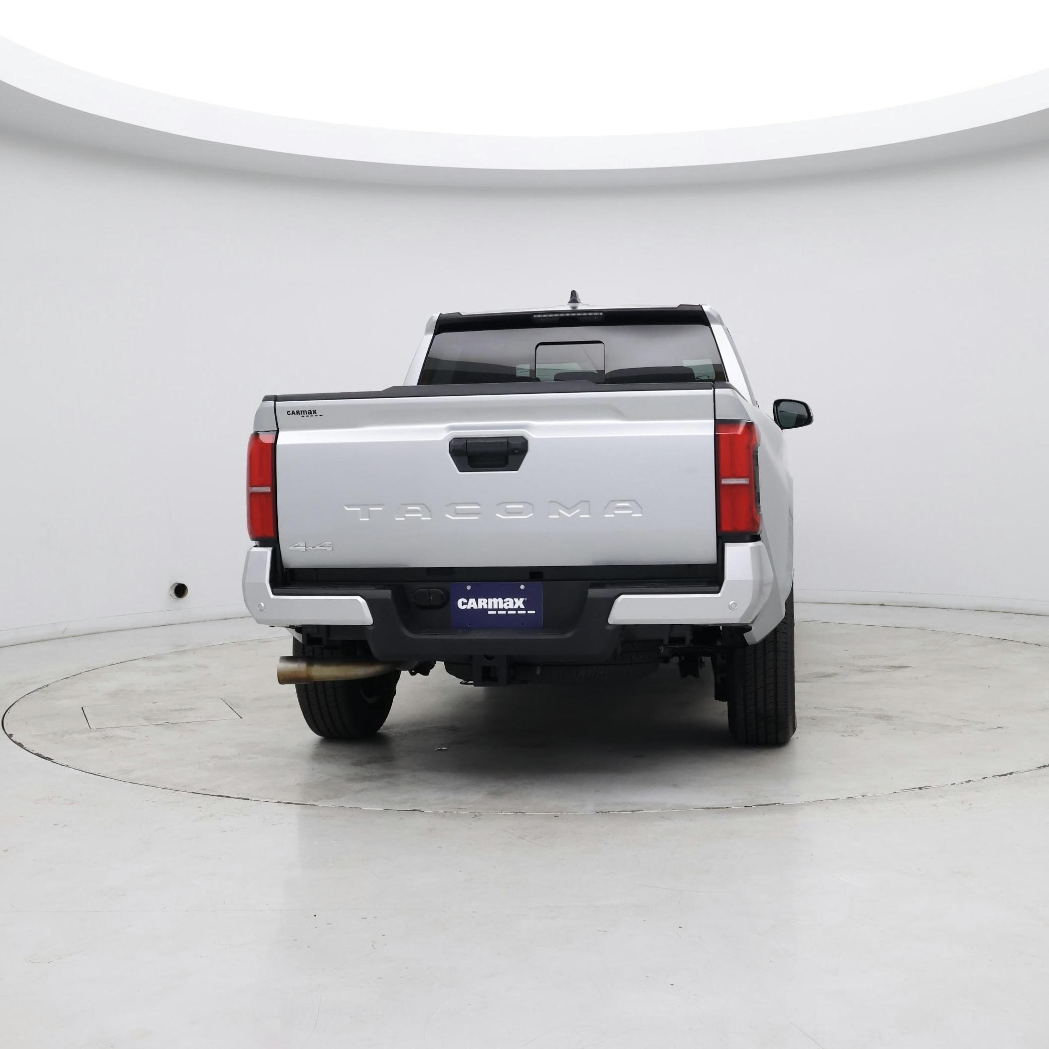 Thumbnail: 2024 Toyota Tacoma - 8
