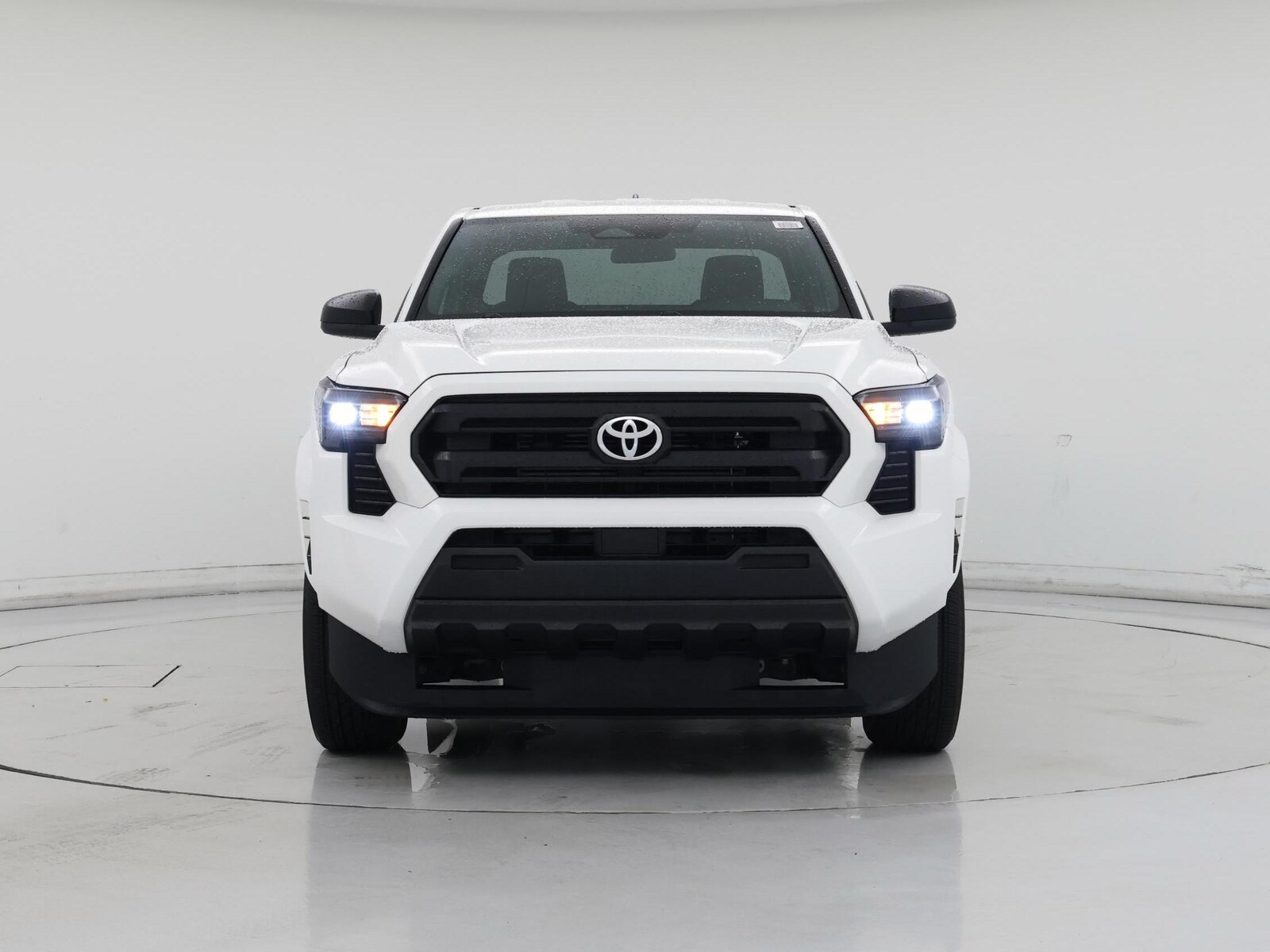 2025 Toyota Tacoma SR - Photo 6