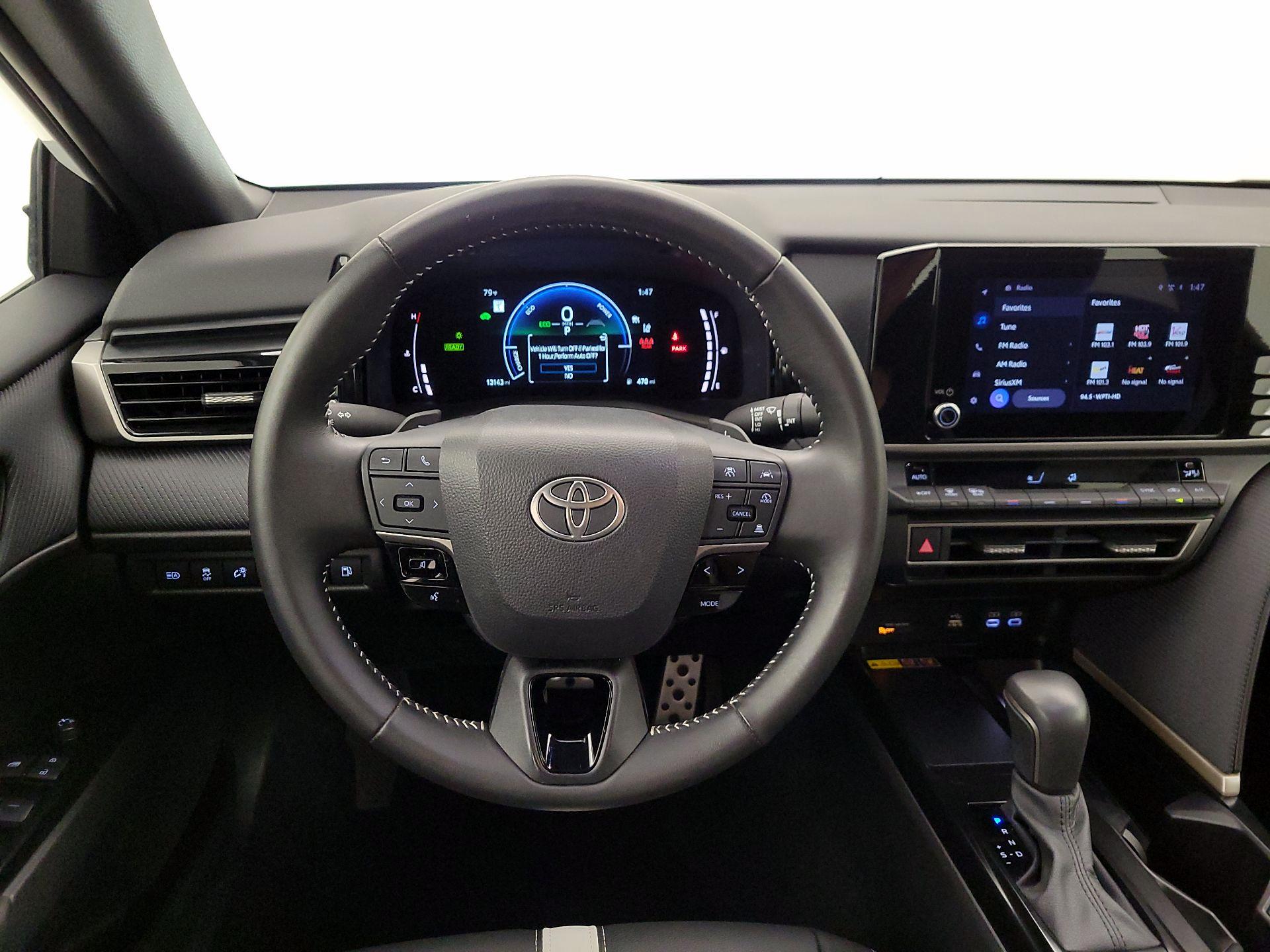 Thumbnail: 2025 Toyota Camry - 10