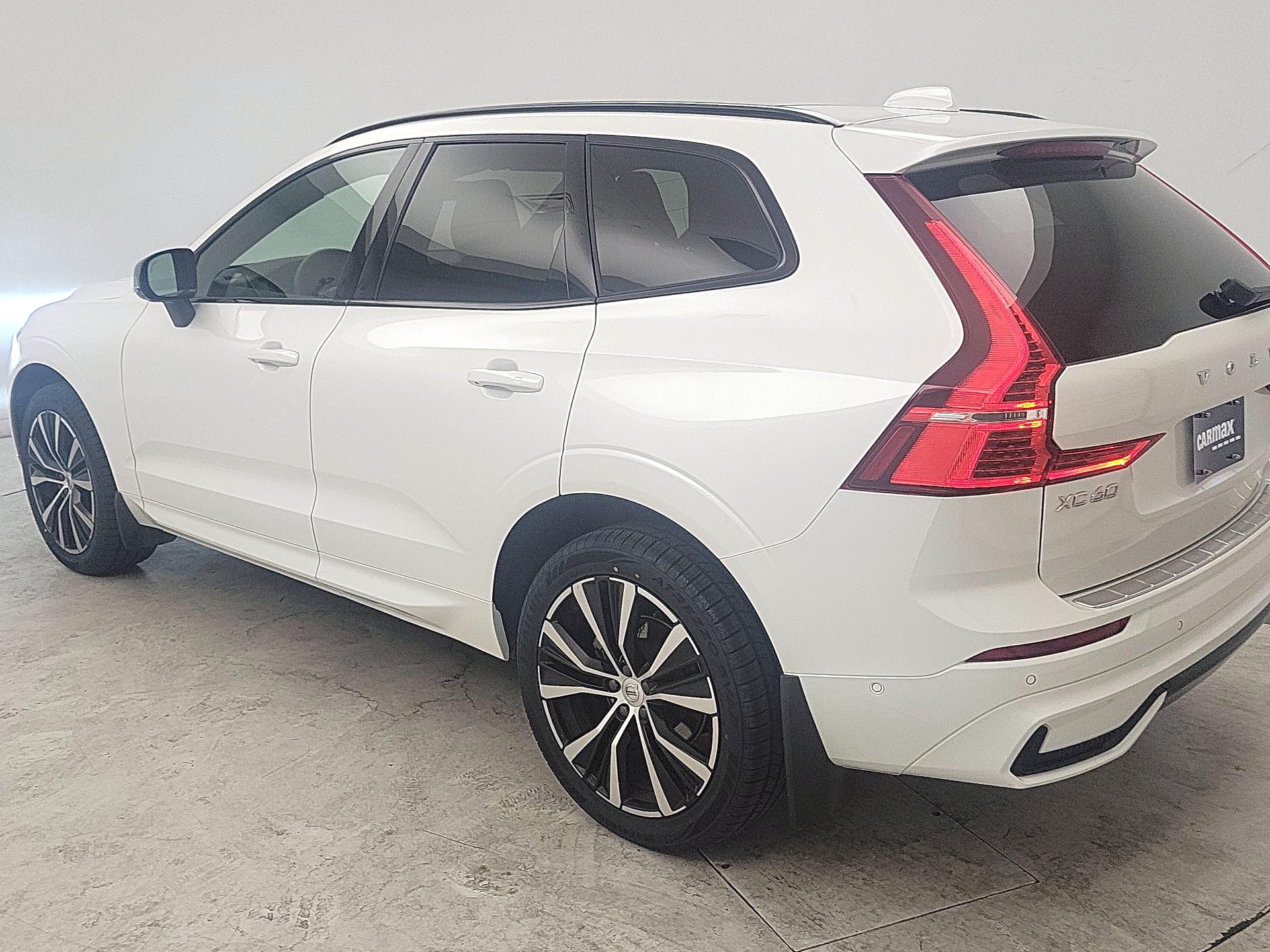 Thumbnail: 2024 Volvo XC60 - 7