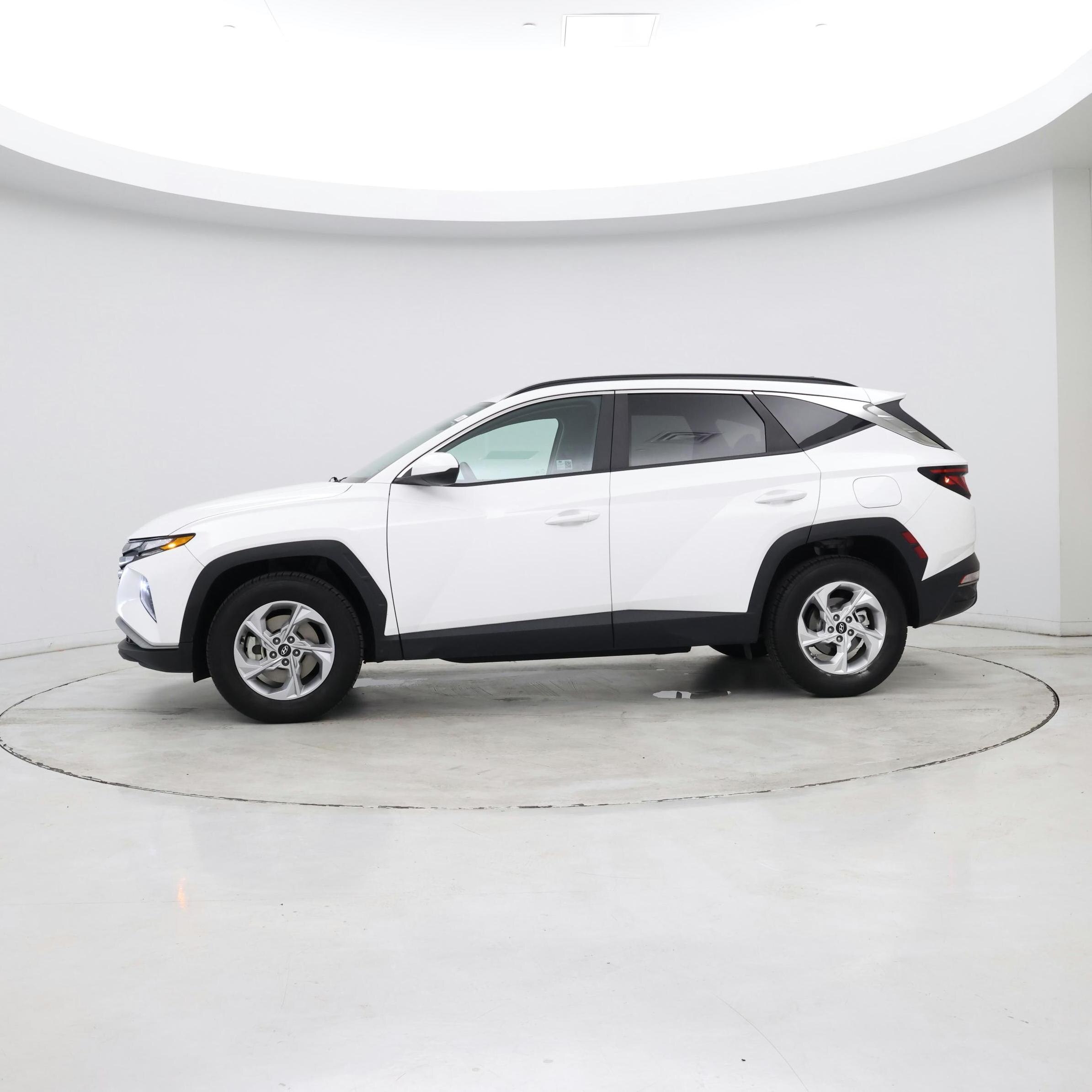 Thumbnail: 2024 Hyundai Tucson - 2