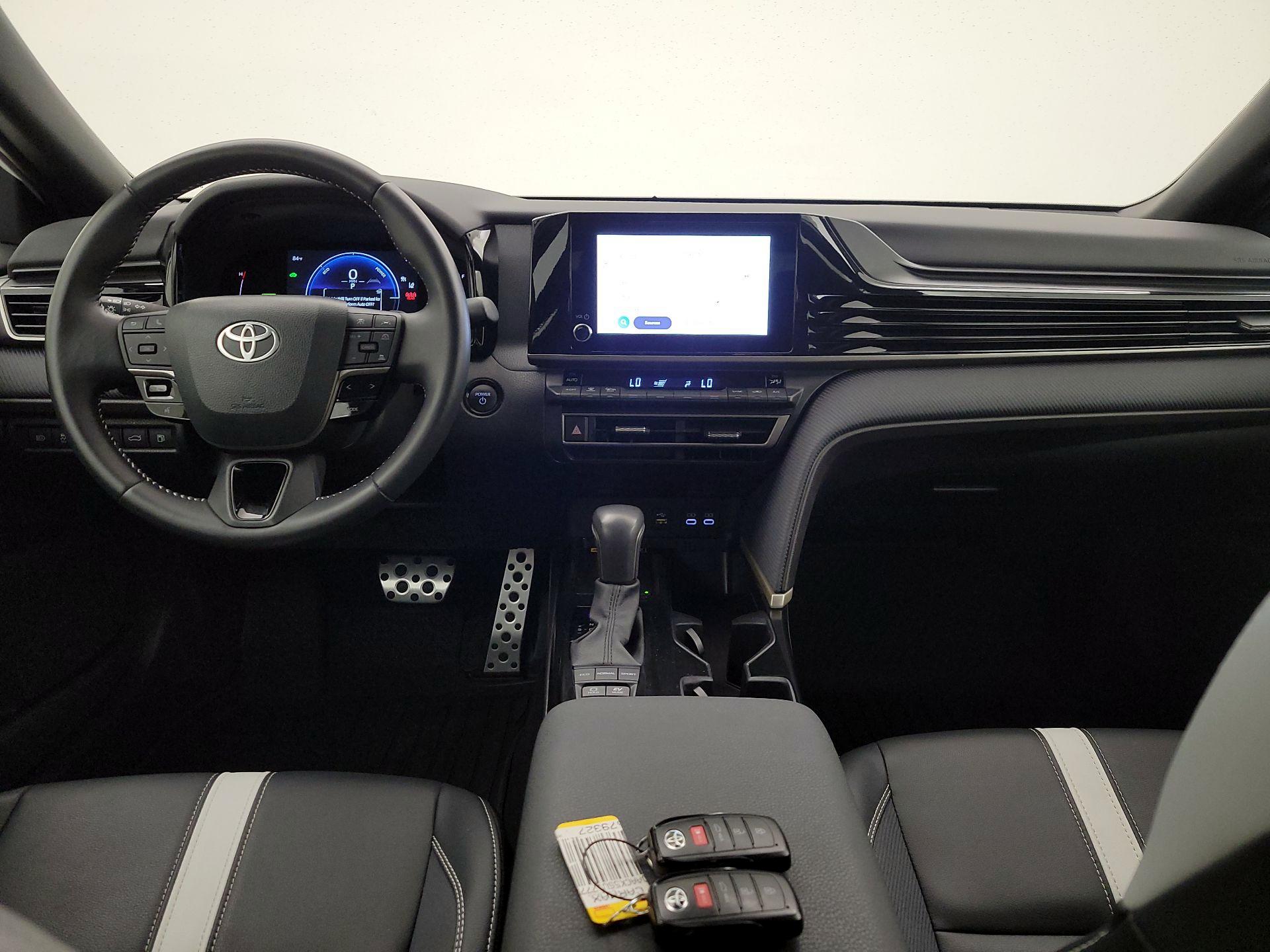 Thumbnail: 2025 Toyota Camry - 9