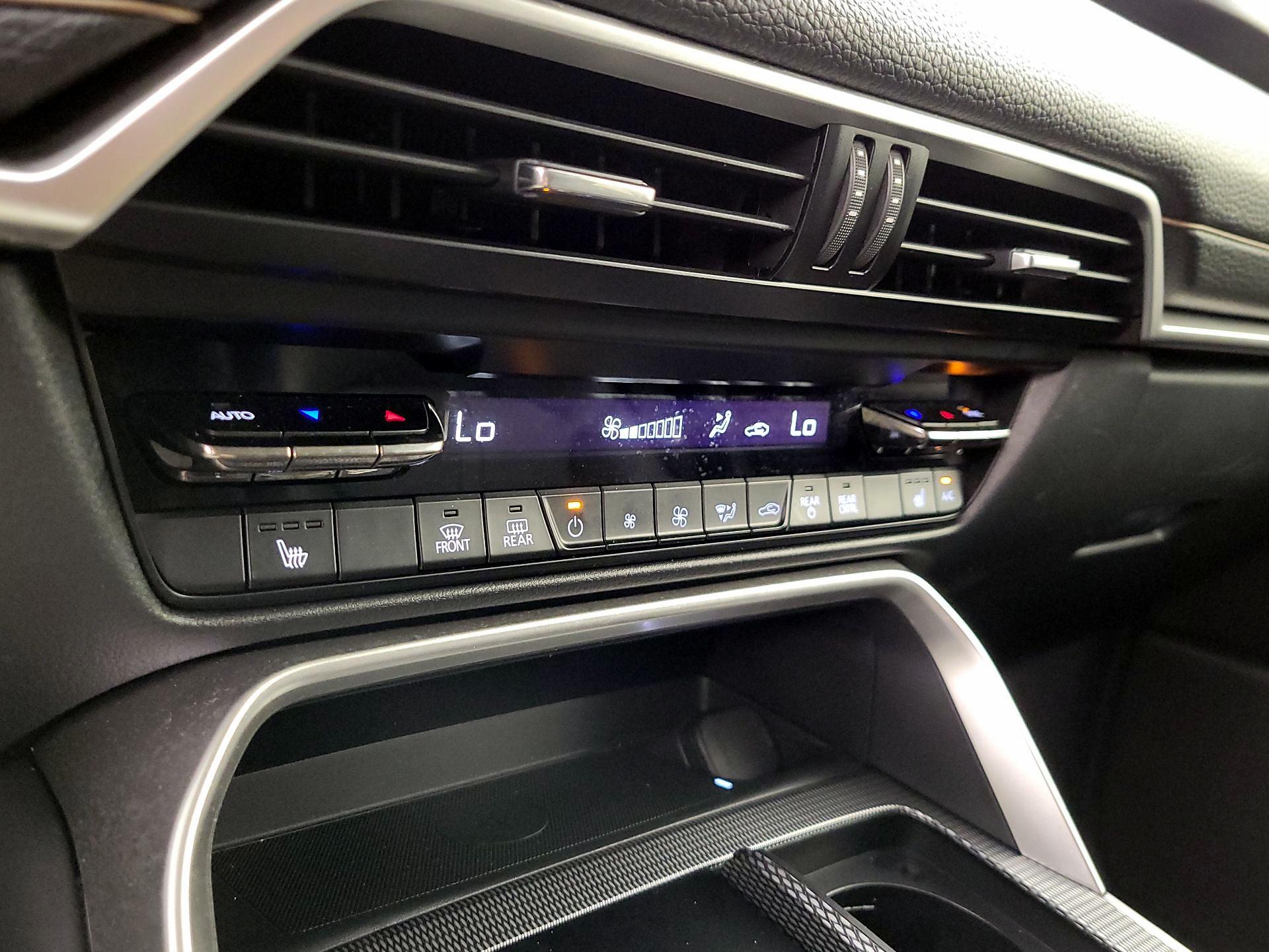 Thumbnail: 2024 Mazda CX-90 - 16