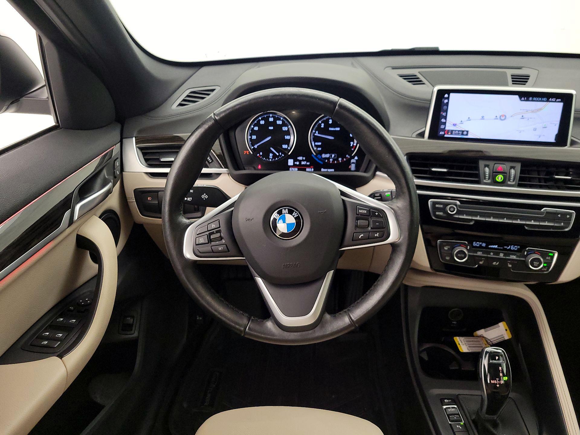 Thumbnail: 2020 BMW X1 - 10